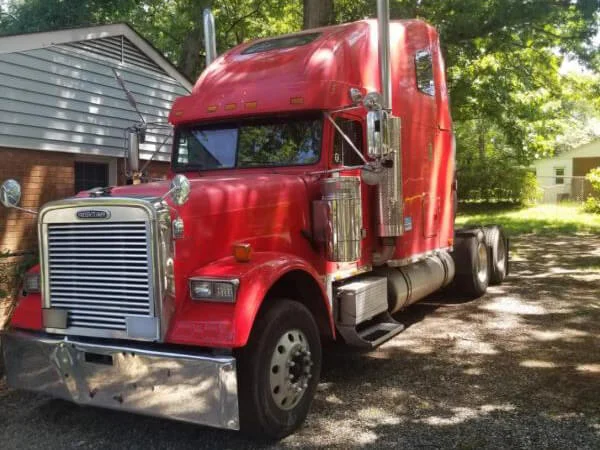 2004 Freightliner