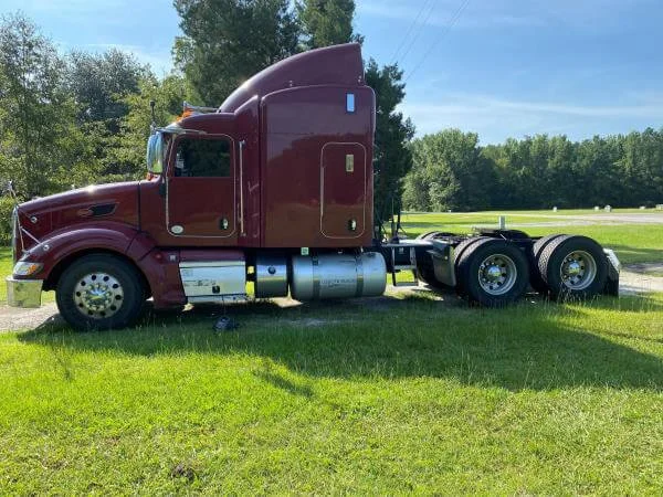 2012 Peterbilt