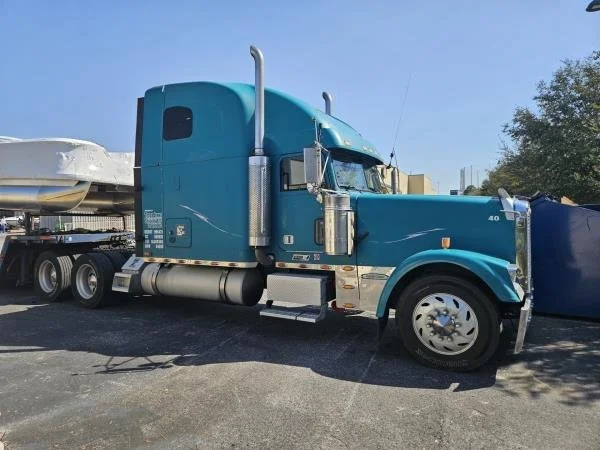2001 Freightliner