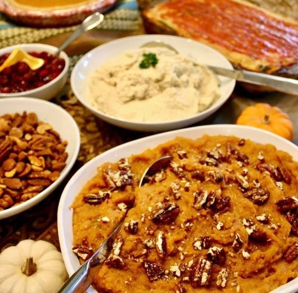 Order Thanksgiving Dishes from Enjoy Pure Food + Drink