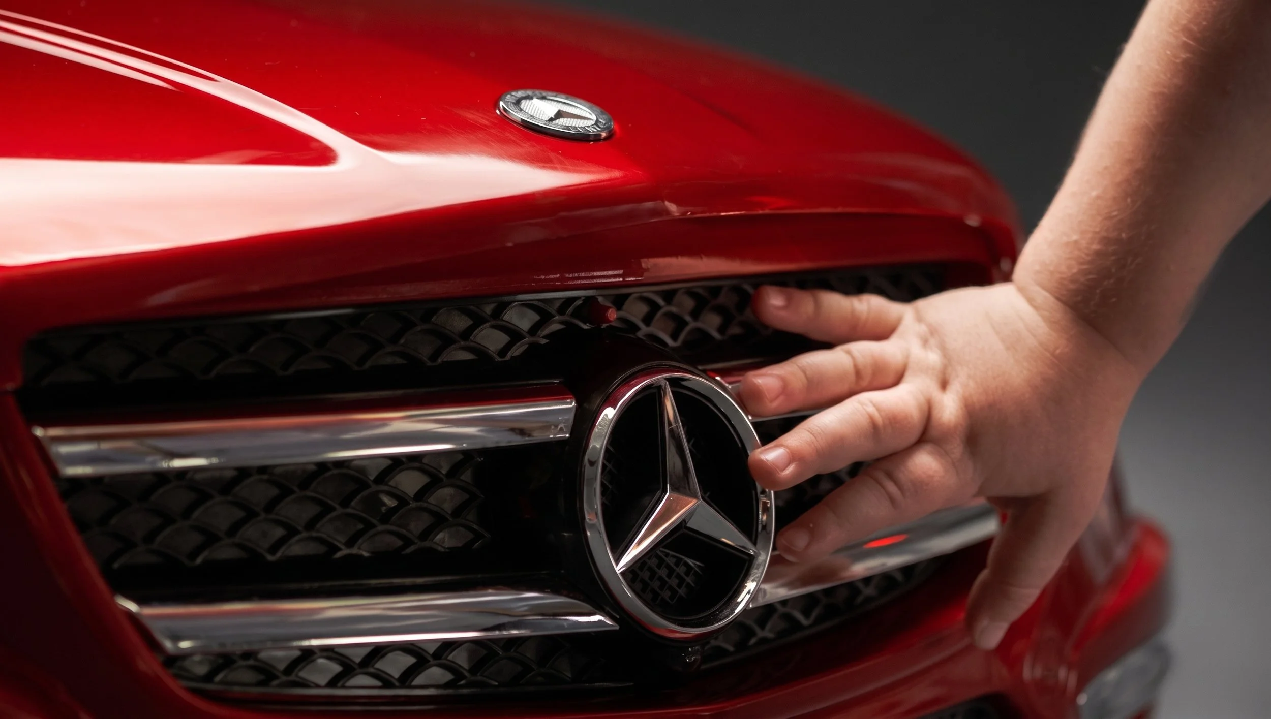 Mercedes-Benz - Lil' Benz Dealership