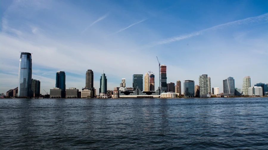  Photo from  WikiMedia  