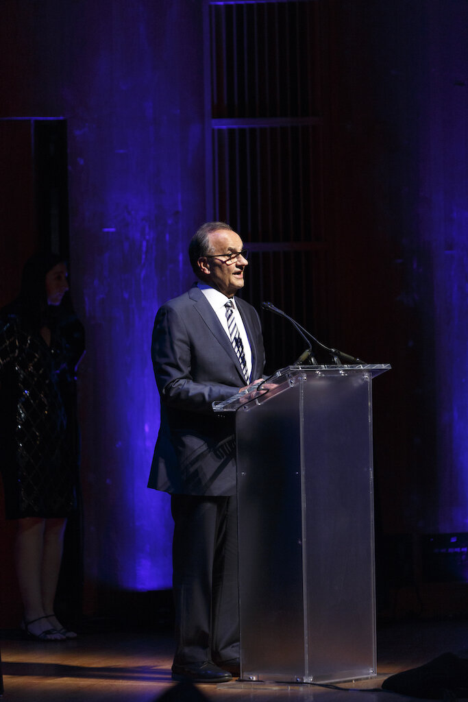  Joe Torre, guest presenter  Photo by Jonathan Heisler 