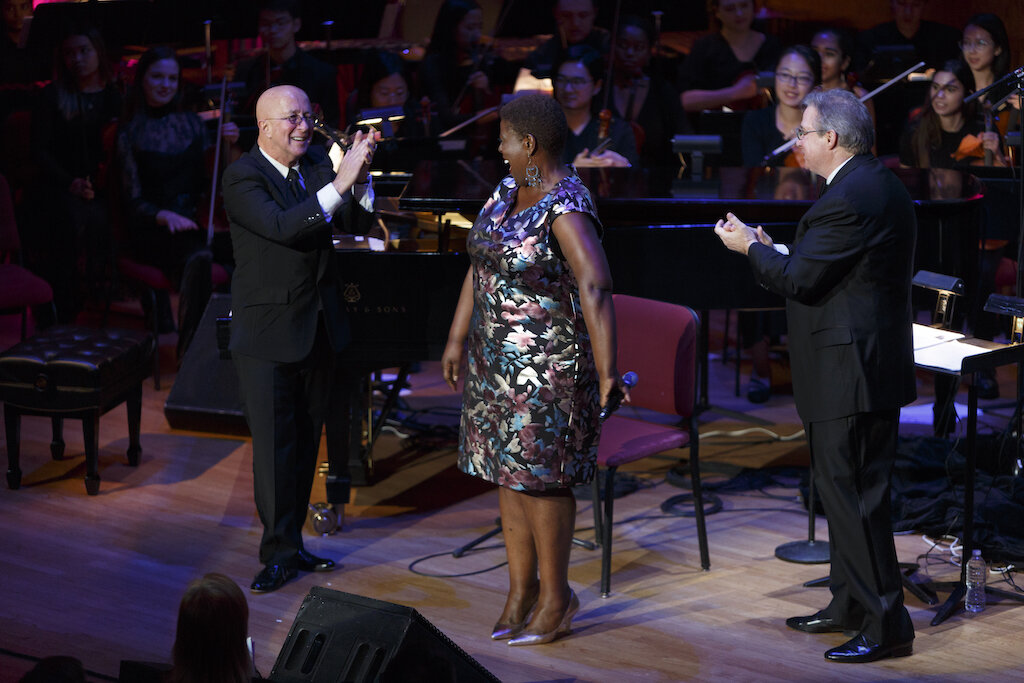  Paul Shaffer, guest performer Capathia Jenkins, and J. Ernest Green  Photo by Jonathan Heisler 