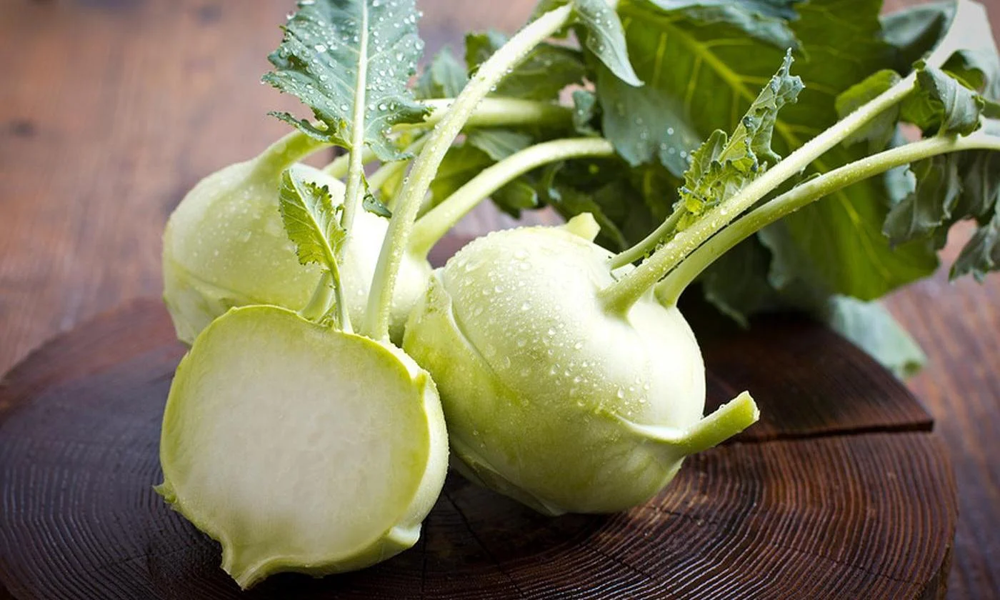 kohlrabi-german-turnip-by-pilipphoto-fotolia-64877061.jpg