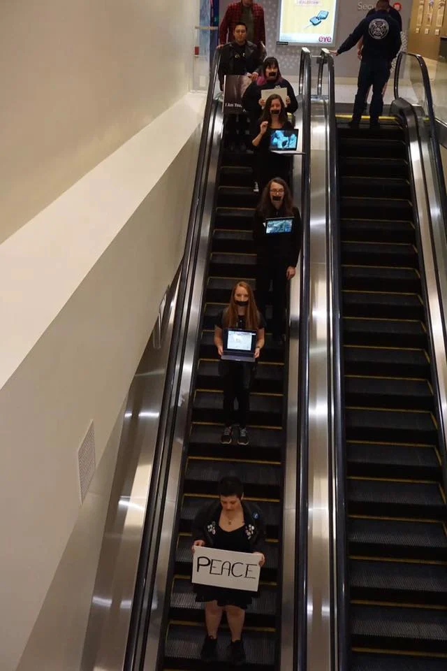 29063113_571513783226709_4062371675637809152_n.jpg