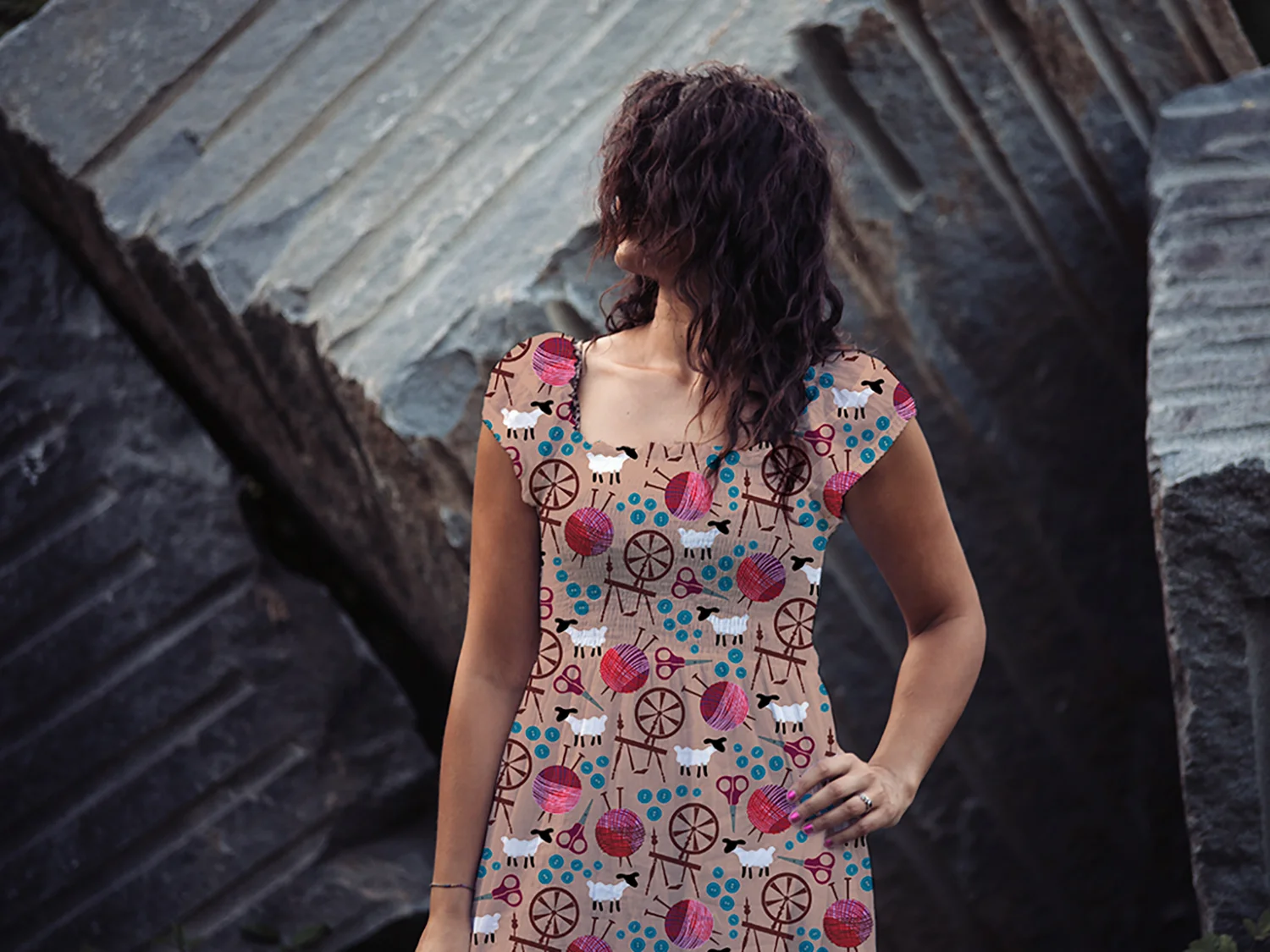 whitedress_WEB_mockup.jpg