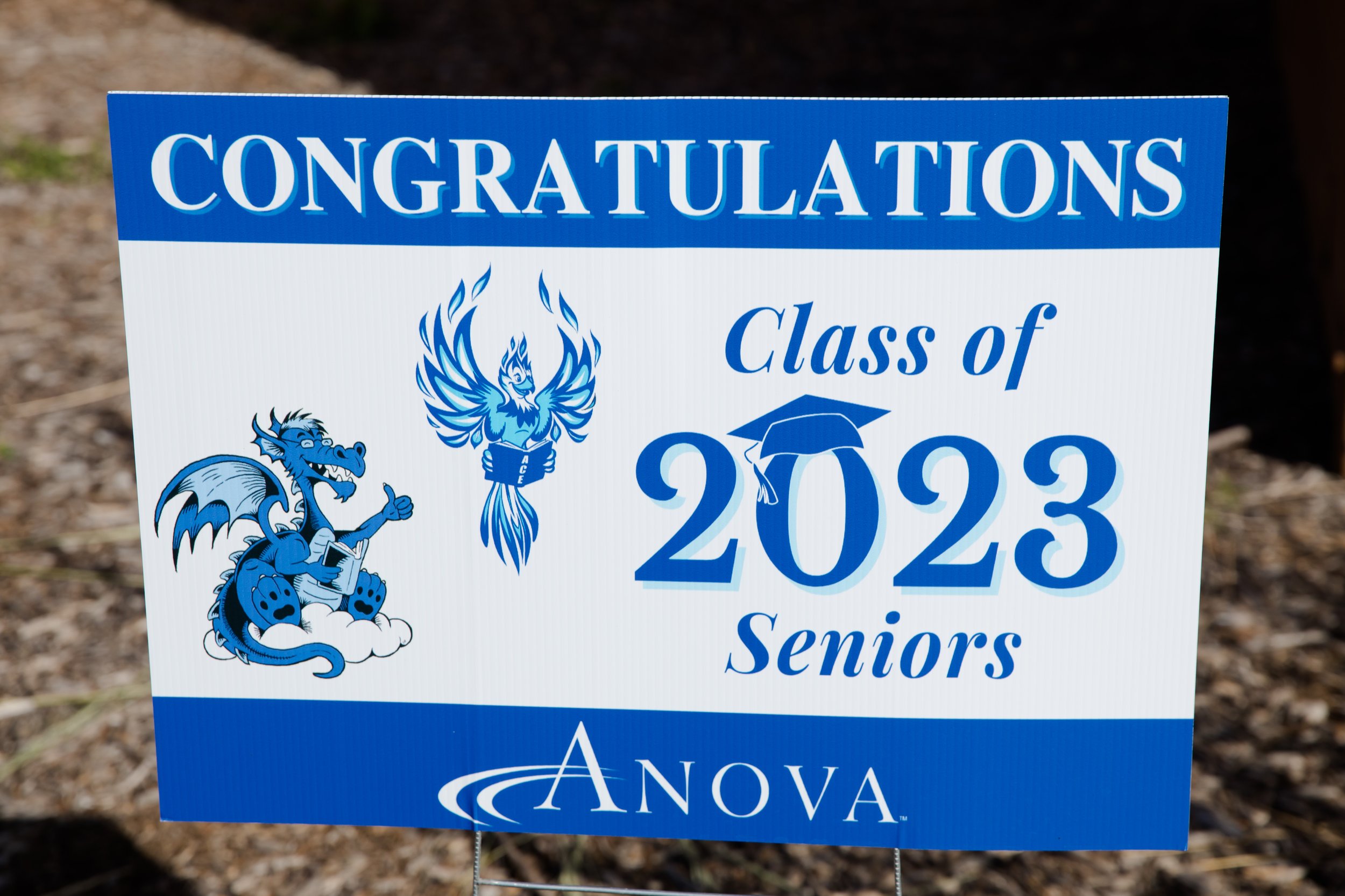 2023_06_Anova Grad_003.jpg