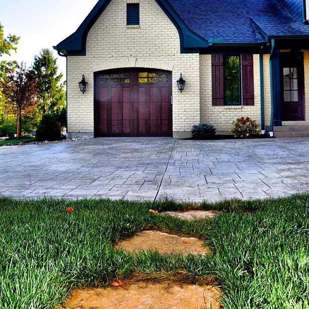 stone walkway and stamped concrete garage:driveway entrance.jpg