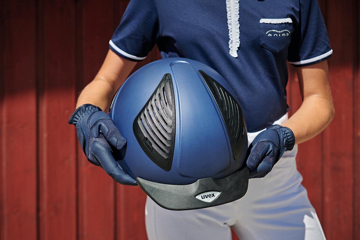 uvex_Equestrian_uvex_exxential_uvex_ventraxion3.jpg