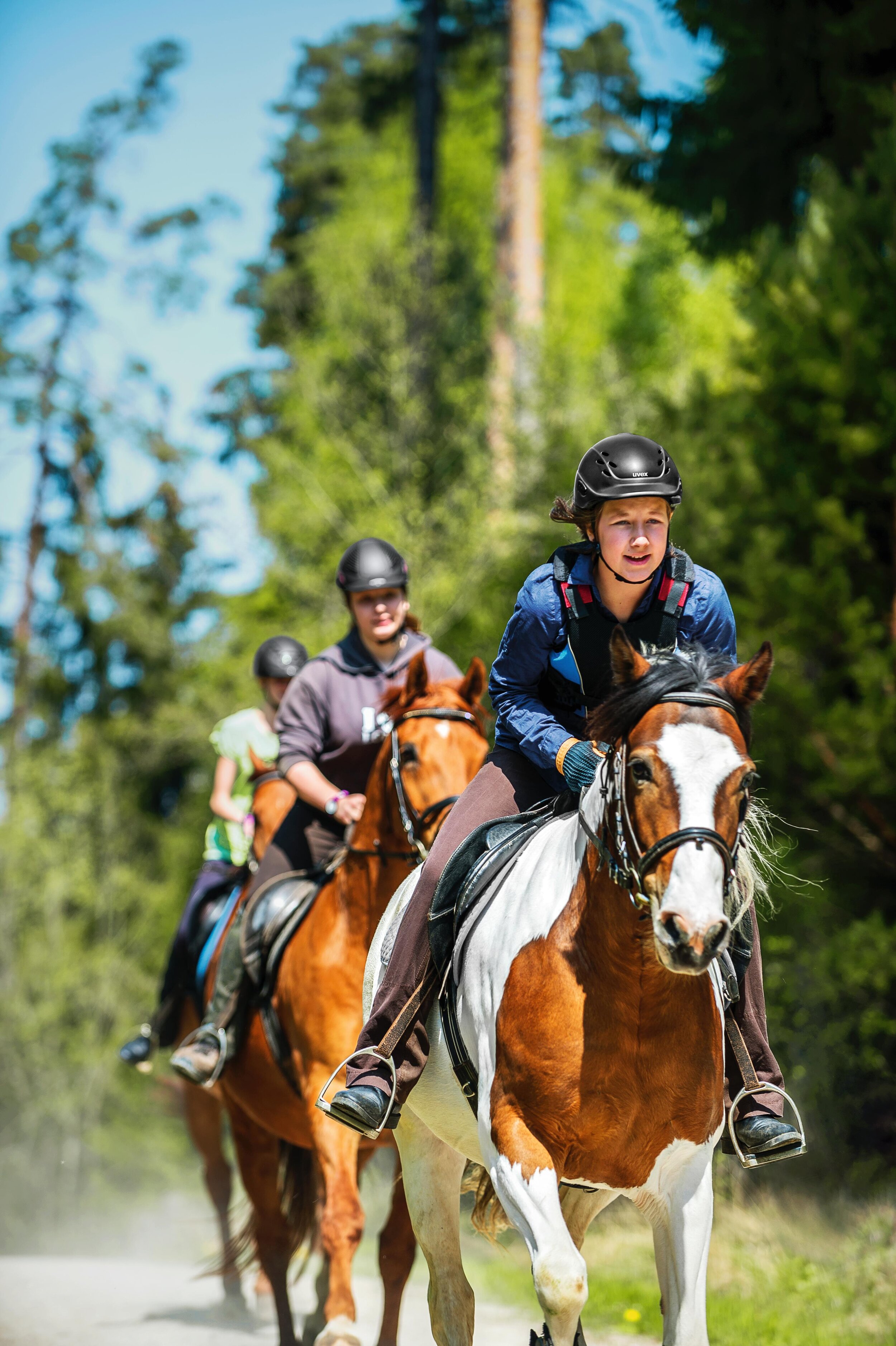 uvex_Equestrian_wherever_you_ride_Image.jpg