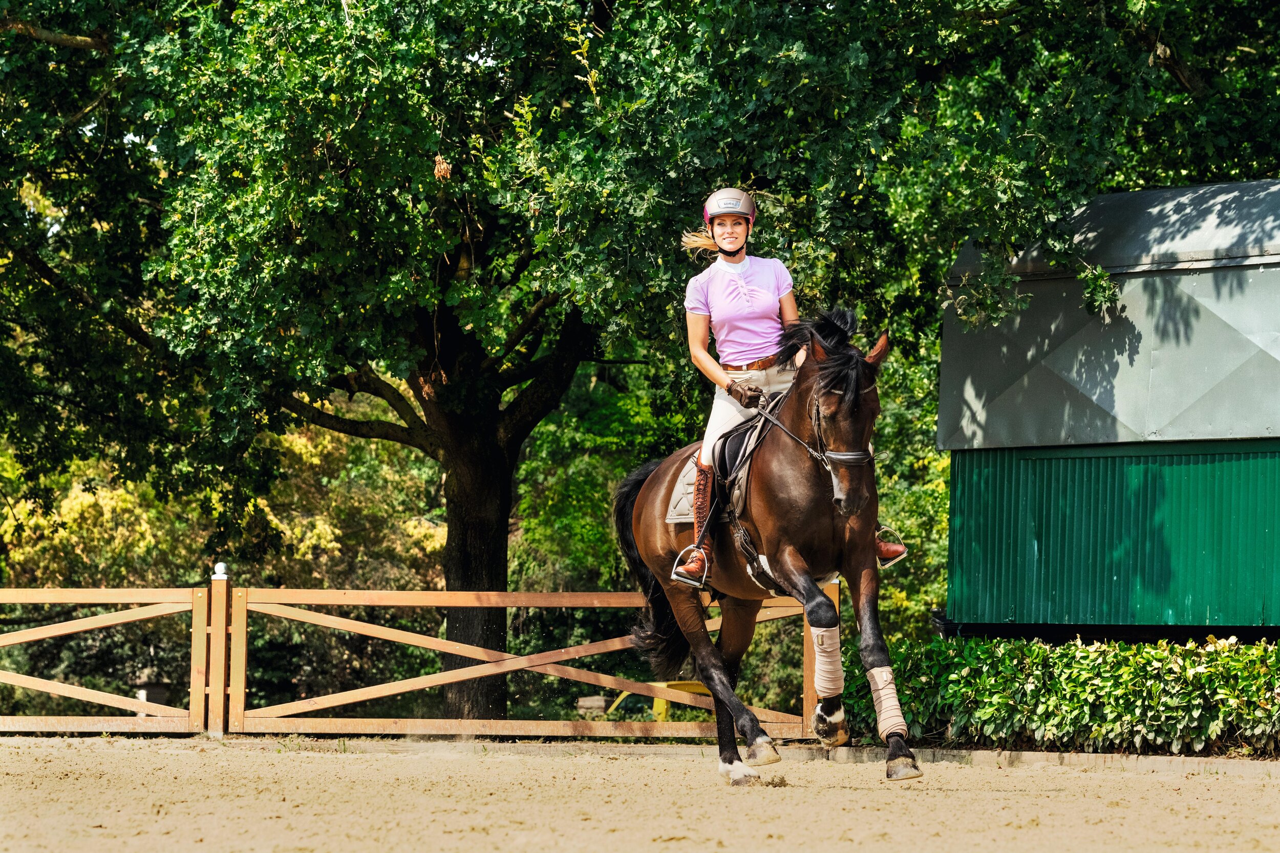 uvex_Equestrian_wherever_your_ride_Image.jpg