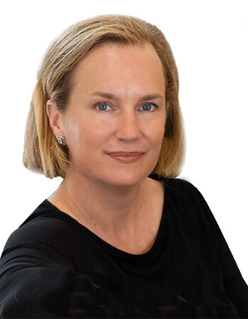 Lisa_StClare_headshot_Sept19.jpg