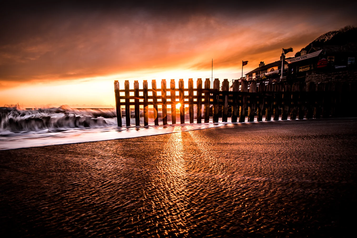 Ventnor_Sunset_27dec2017_DSC_4389_2_24x16_1500px_web.jpg