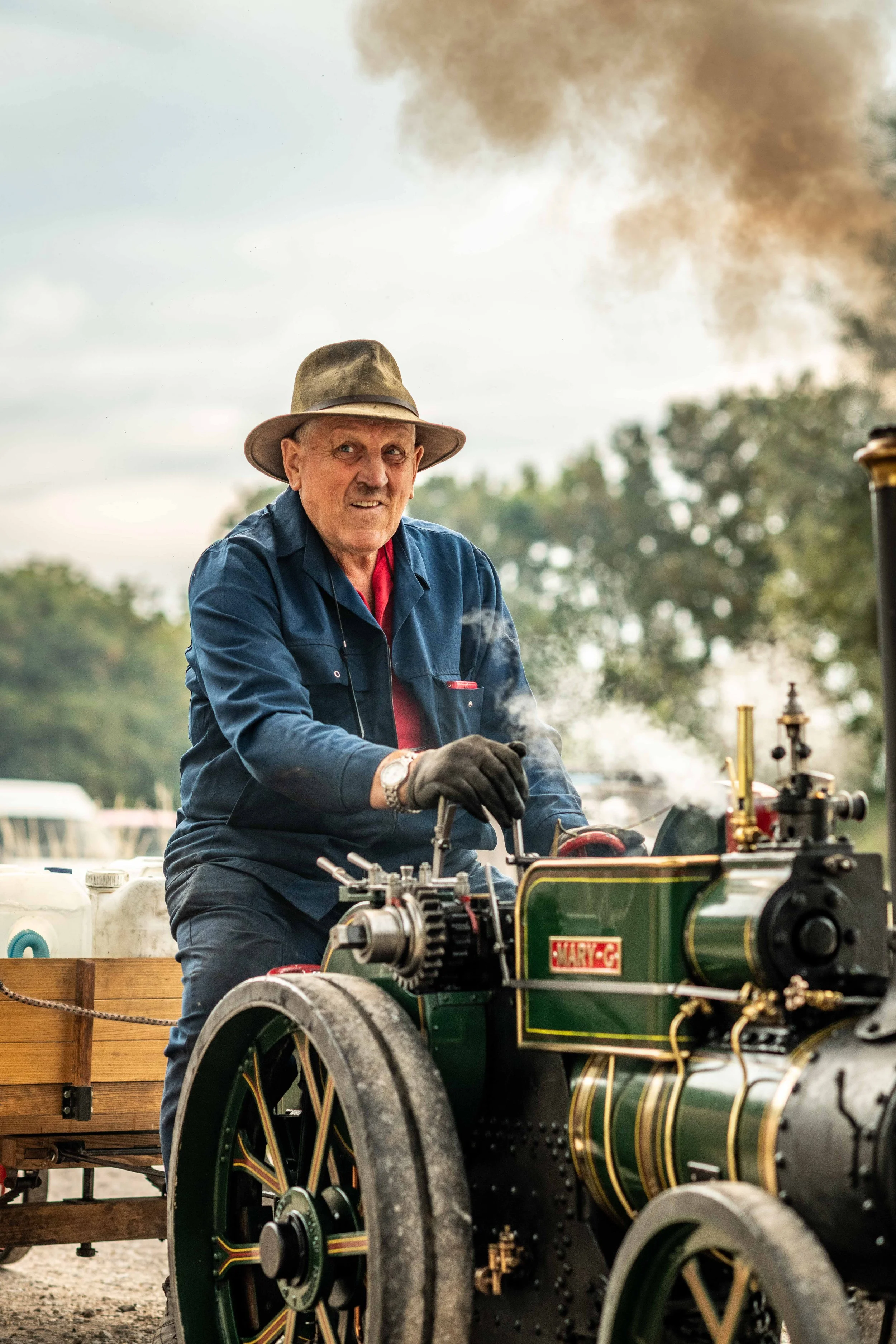 richard kew_steam train_8505088.jpg