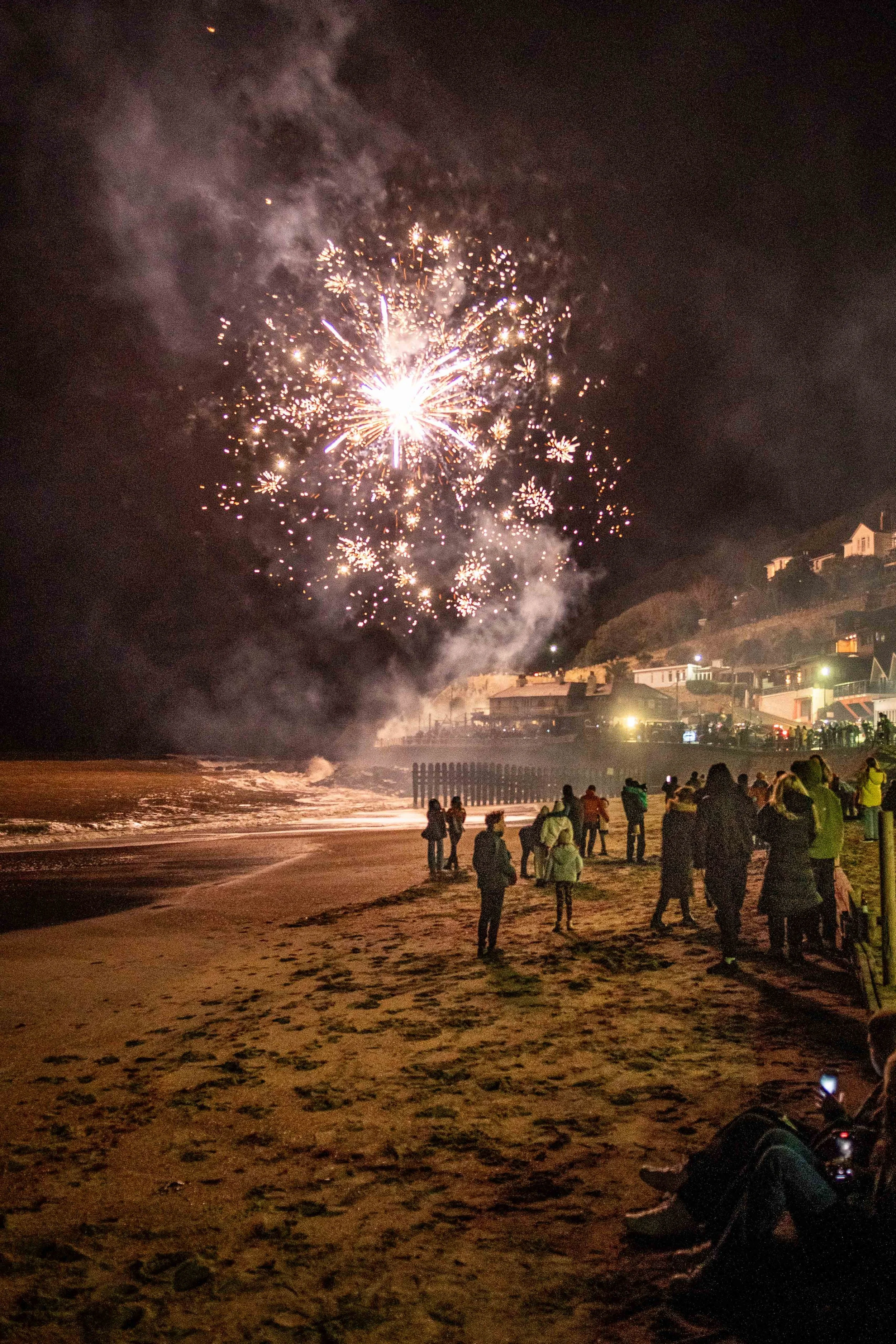 ventnor_fireworks_gmg1805.jpg