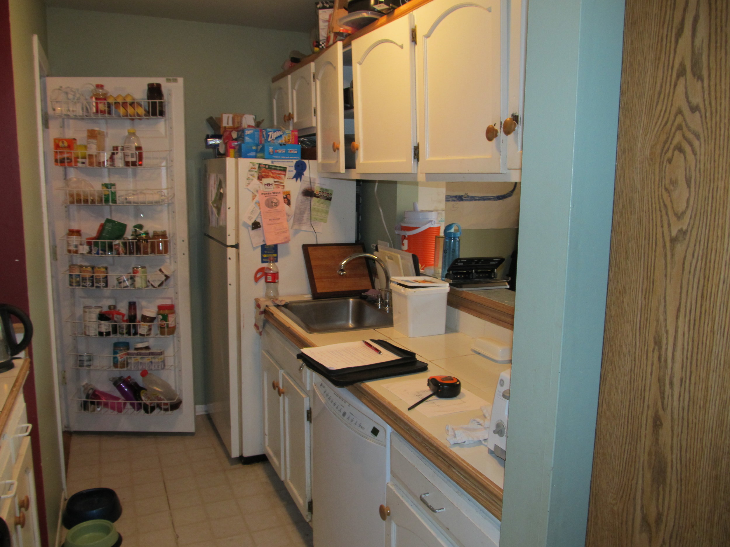 Small Cluttered Tight Kitchen Before Renovation Photo