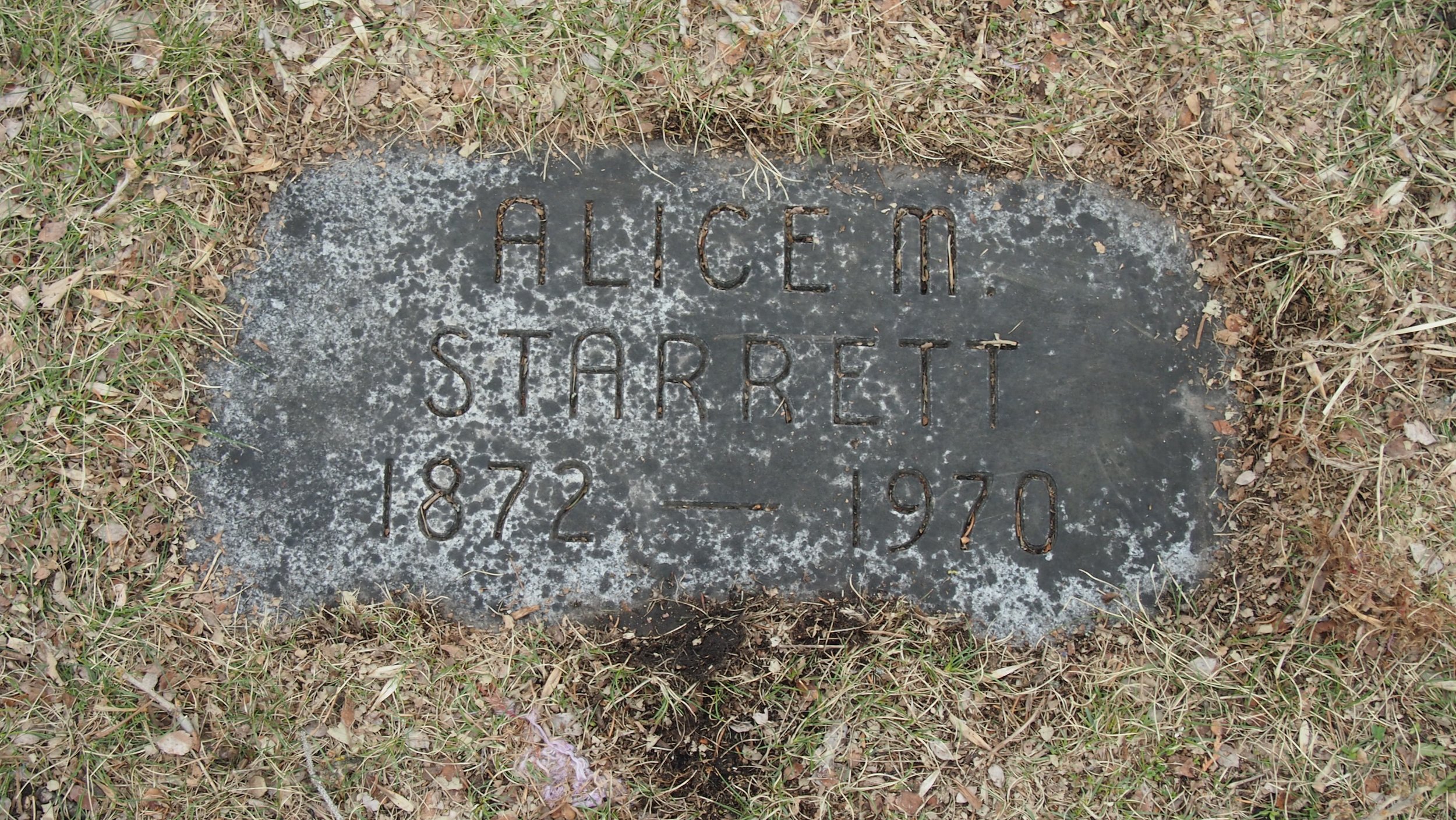 Alice Starett gravestone