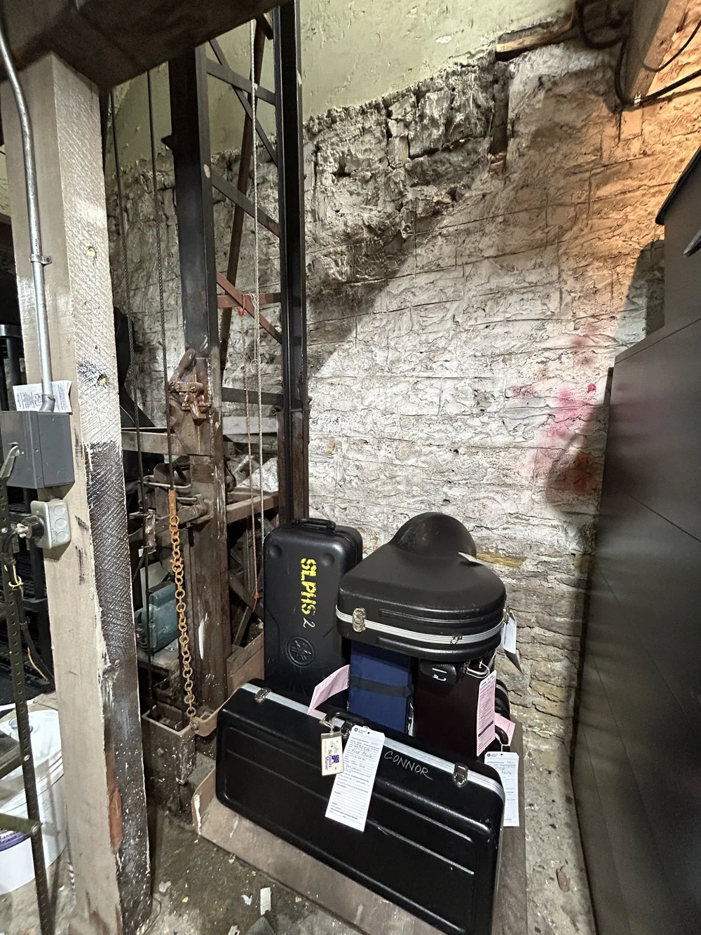 Ghosts at the Music Store - History 21 The Podcast 4.20 — Anoka