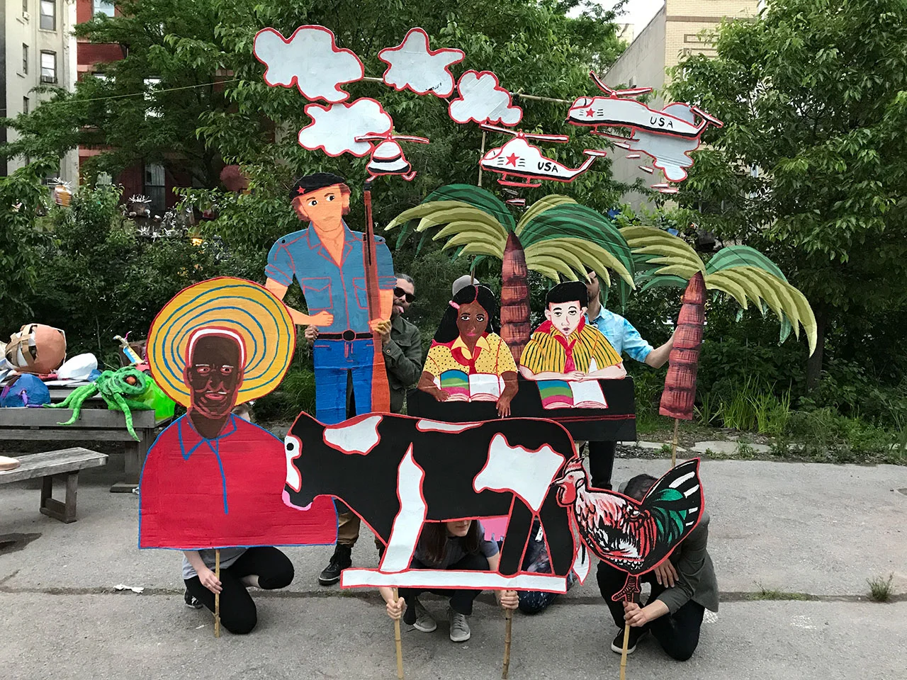   The mural  Nicaragua  inspired this live “puppet mural” for the 2017 Loisaida Festival   Photo © Jane Weissman  