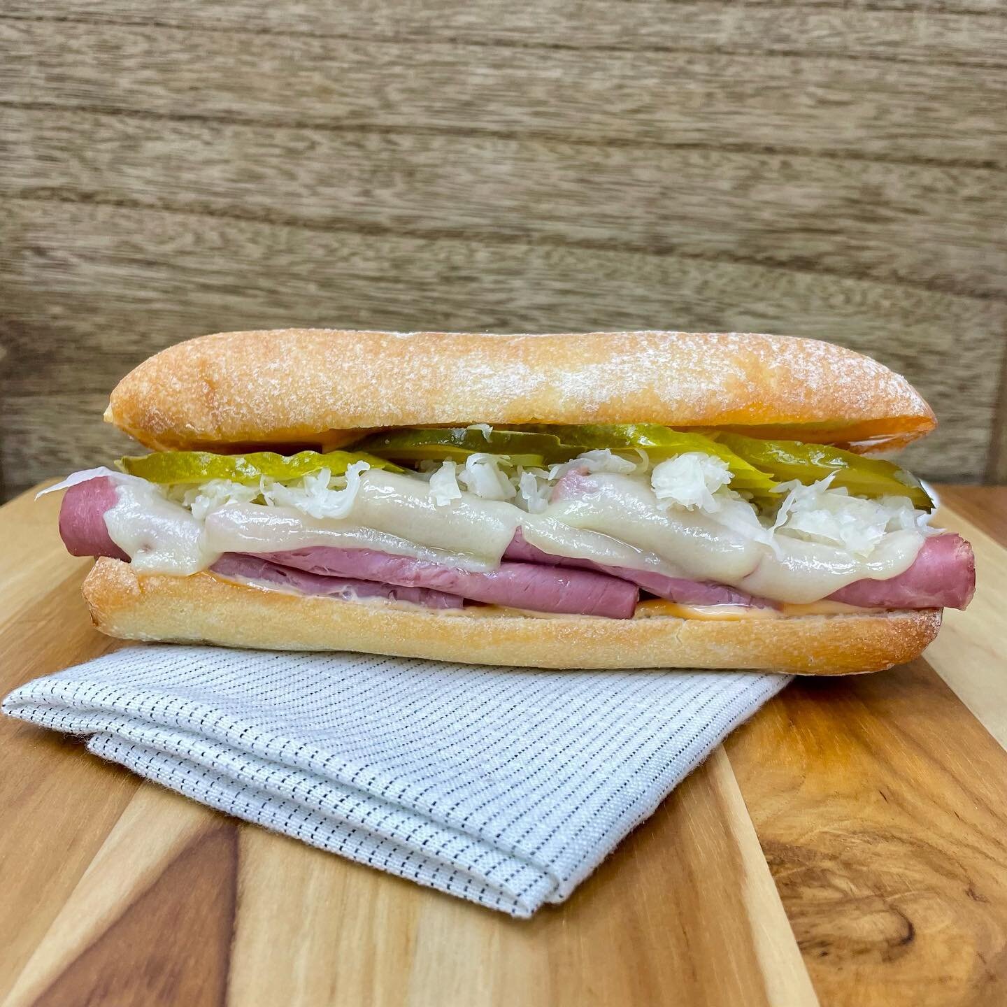 Only a few days left until we say goodbye to this super tasty Rueben Melt. Save yourself from FOMO and grab one before it&rsquo;s gone!

Sliced corned beef, melty gruyere cheese, sauerkraut, dill pickles and a sriracha spiked thousand island spread, 