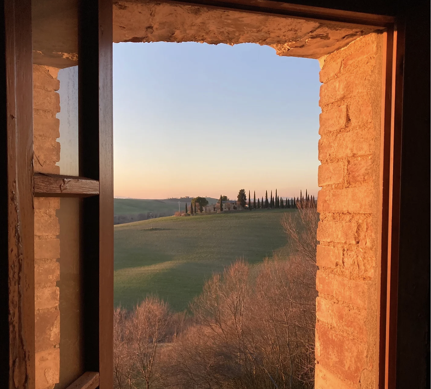villa toscana.png