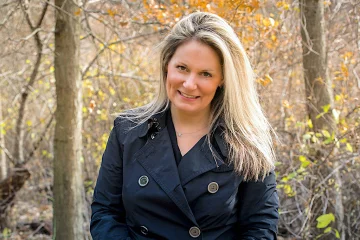 Colleen Burns, Integrative Health Counselor