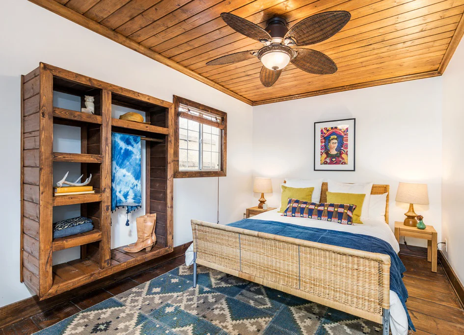 guesthouse.jpg
