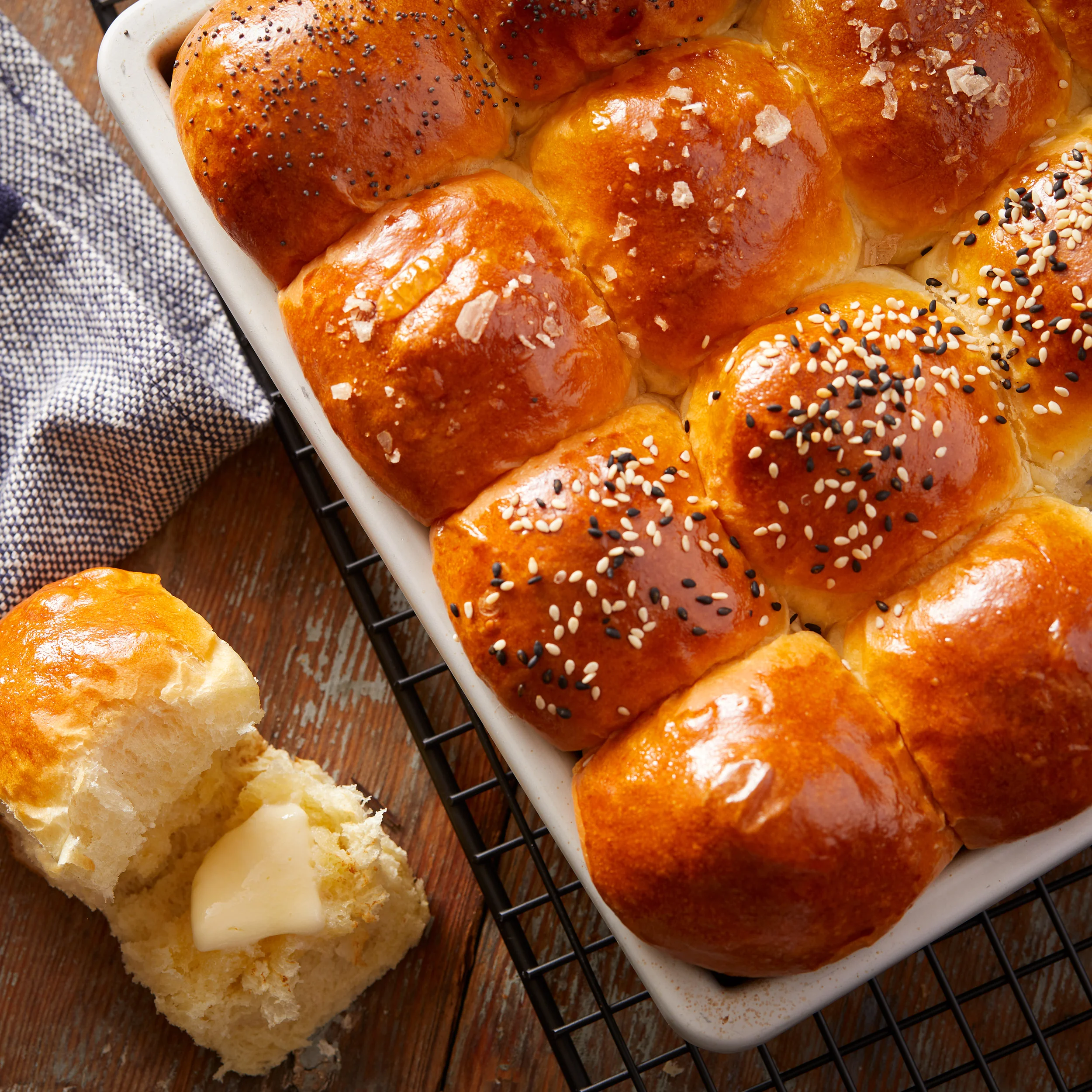 Dinner_rolls_V3 2.jpg