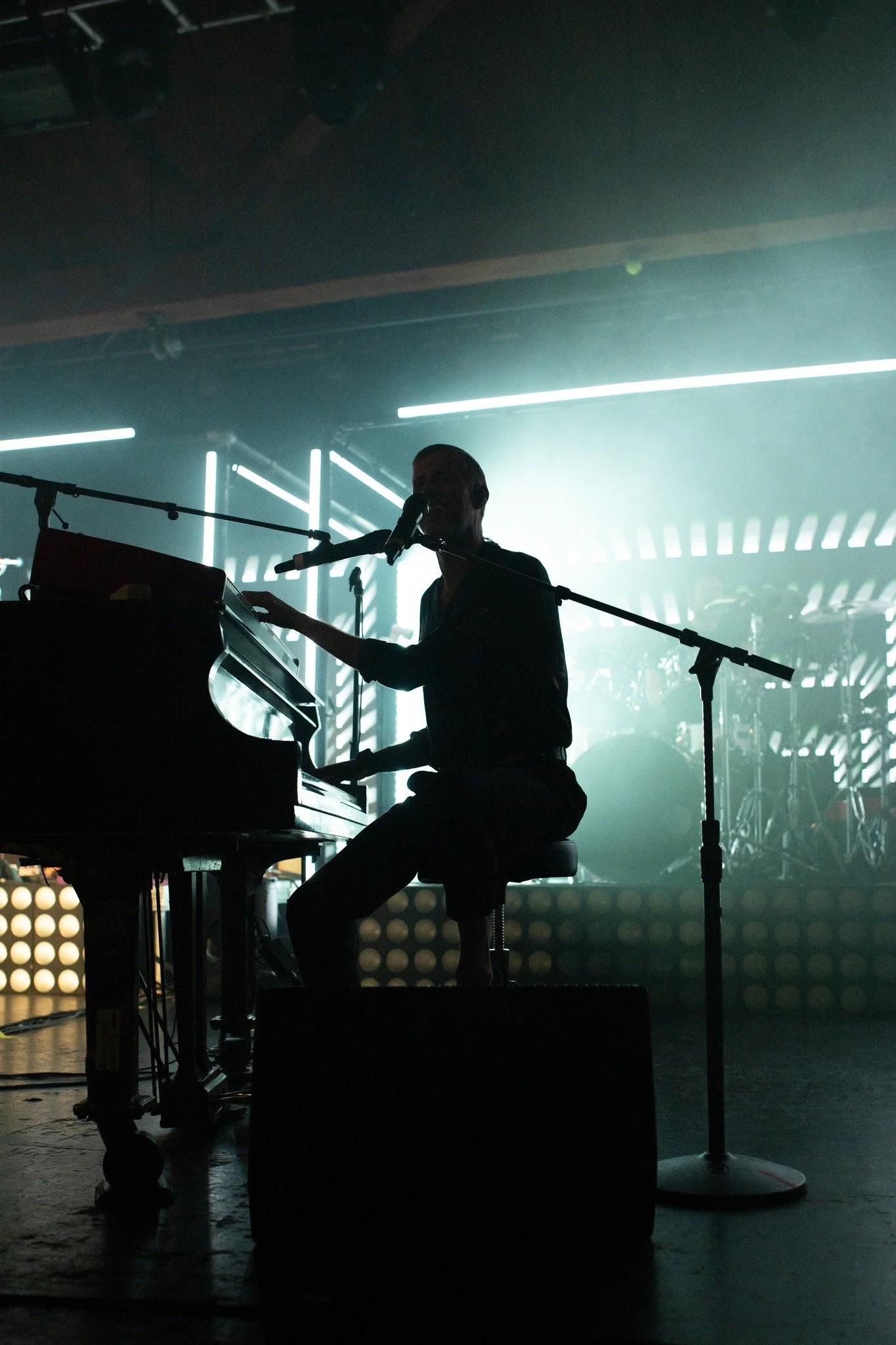 Still thinking about @jacksmannequin and their phenomenal show in Seattle last month 💫 Check out the latest gallery on our site now!!