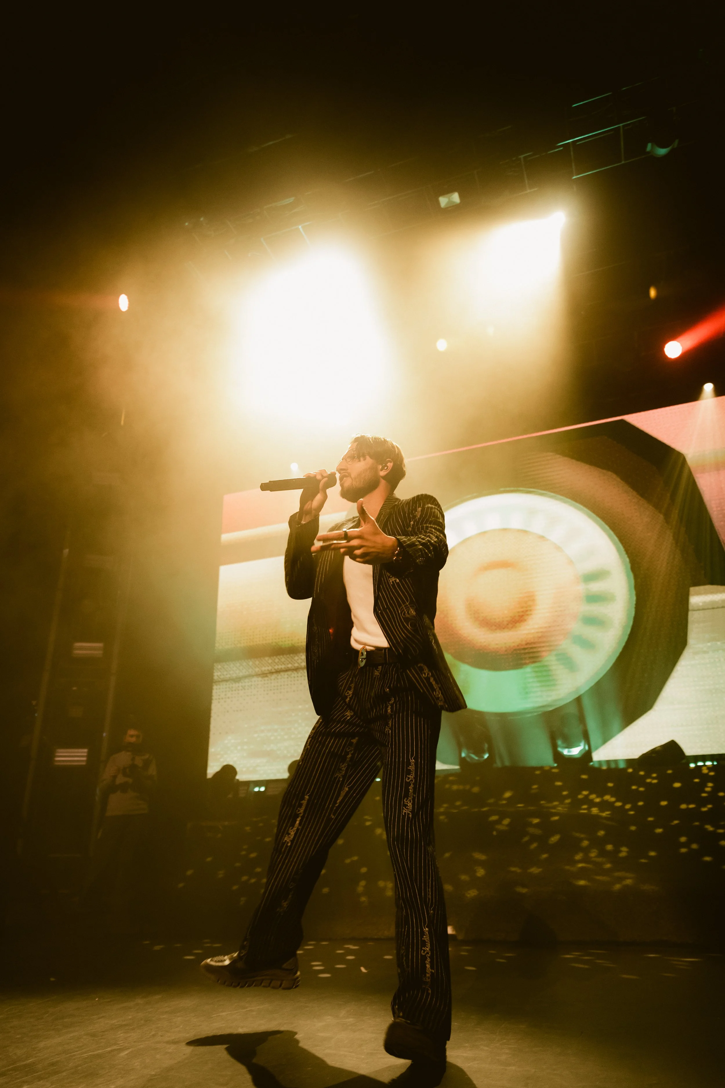 bbno$-20260316-009.jpg
