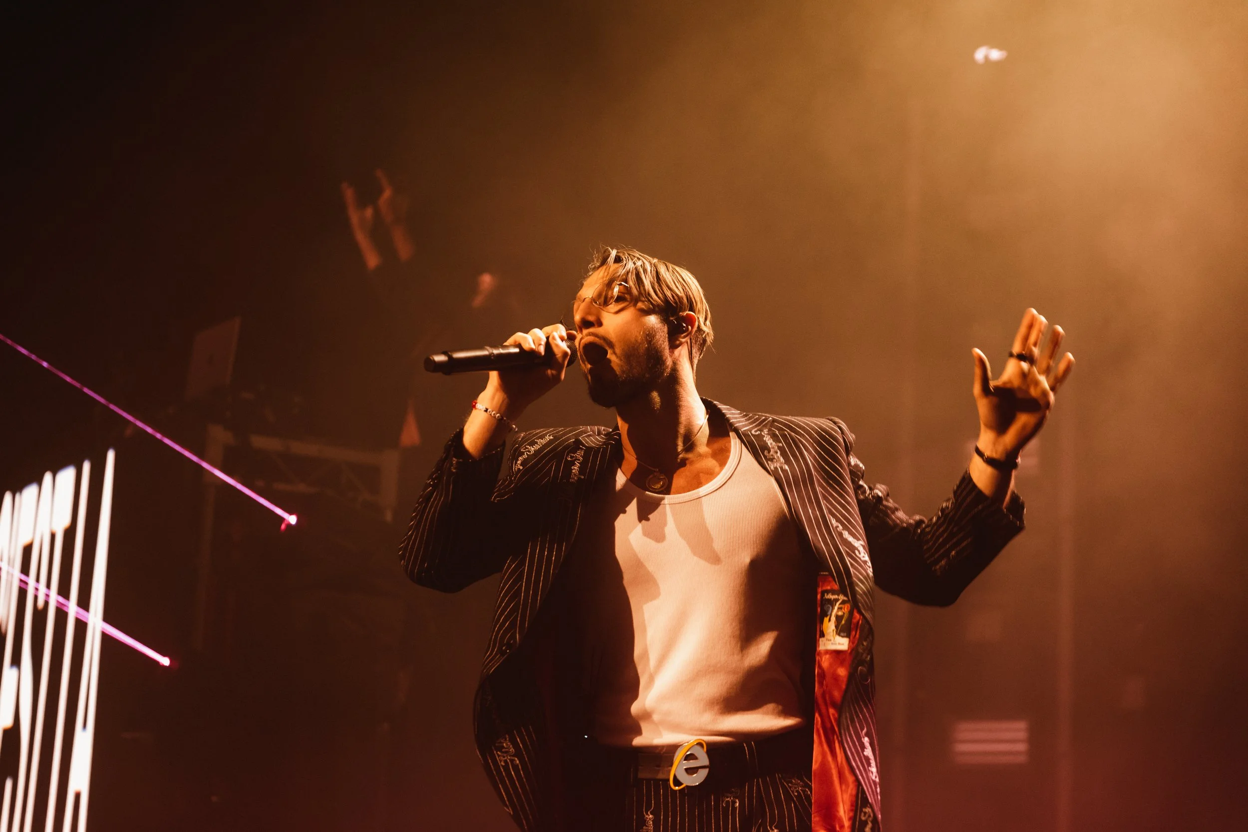 bbno$-20260316-015.jpg