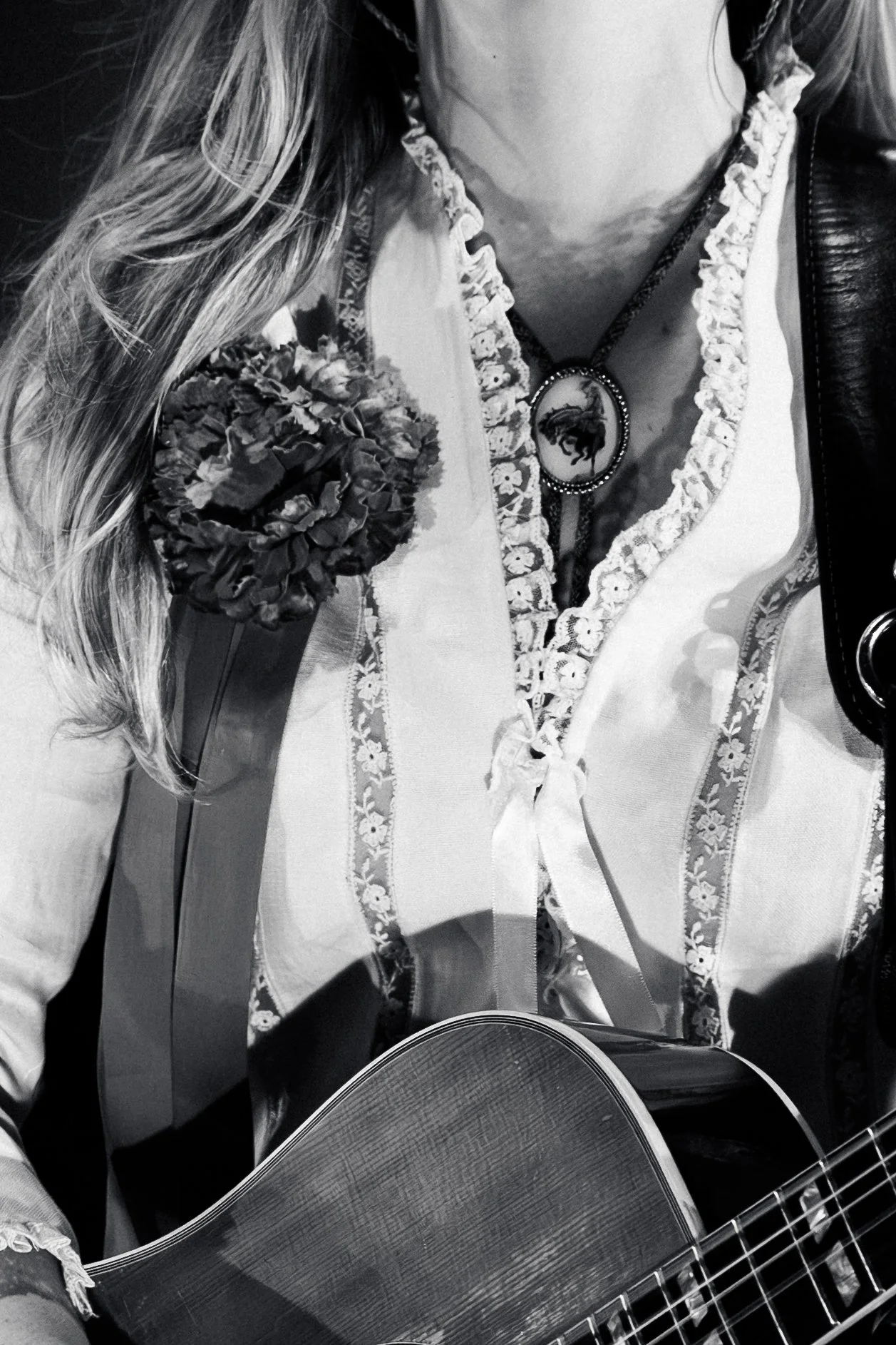 Aly & AJ Shot by Taylor Gabrovic-4.jpg