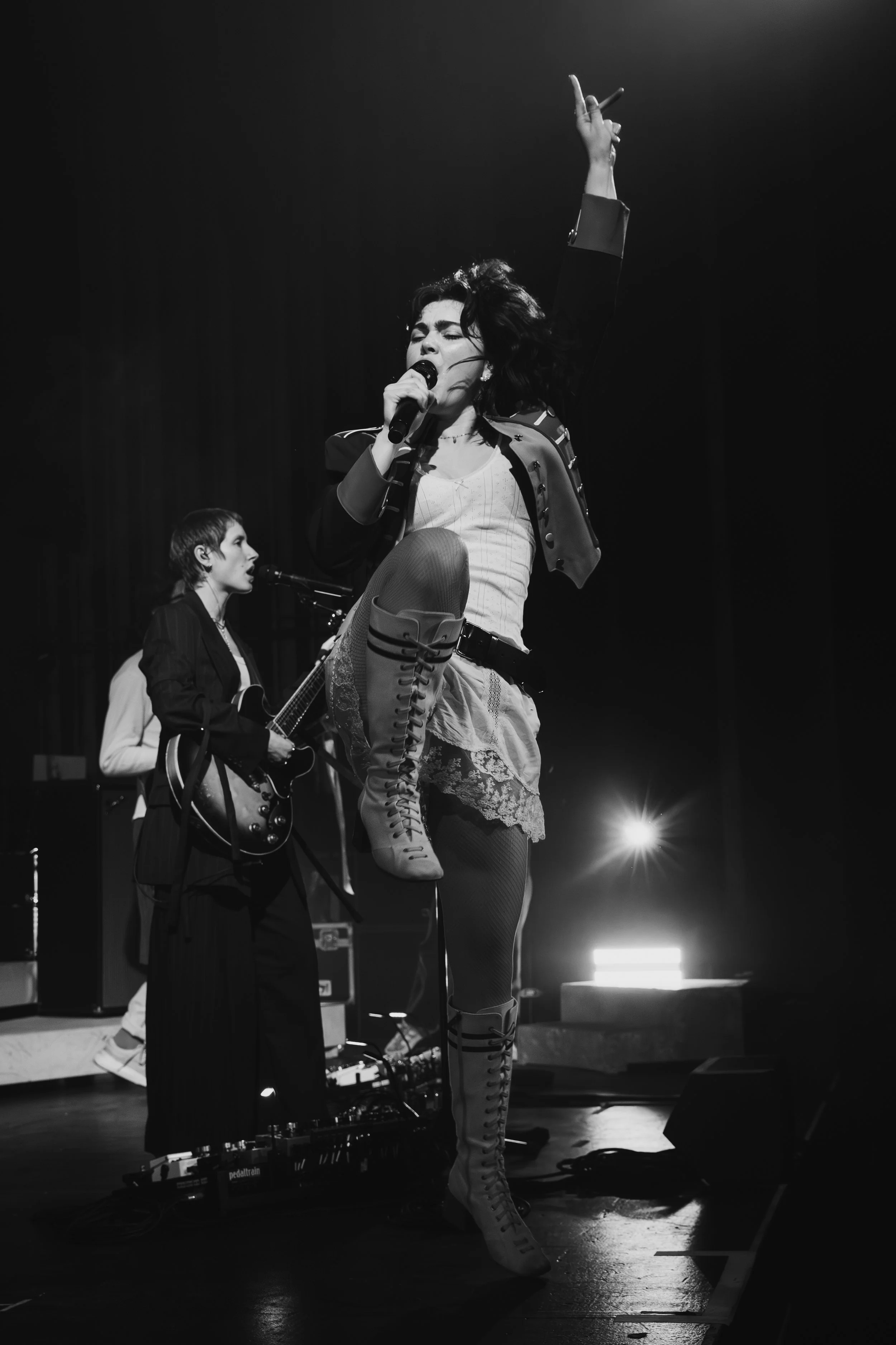 The Last Dinner Party Shot by Taylor Gabrovic-2.jpg