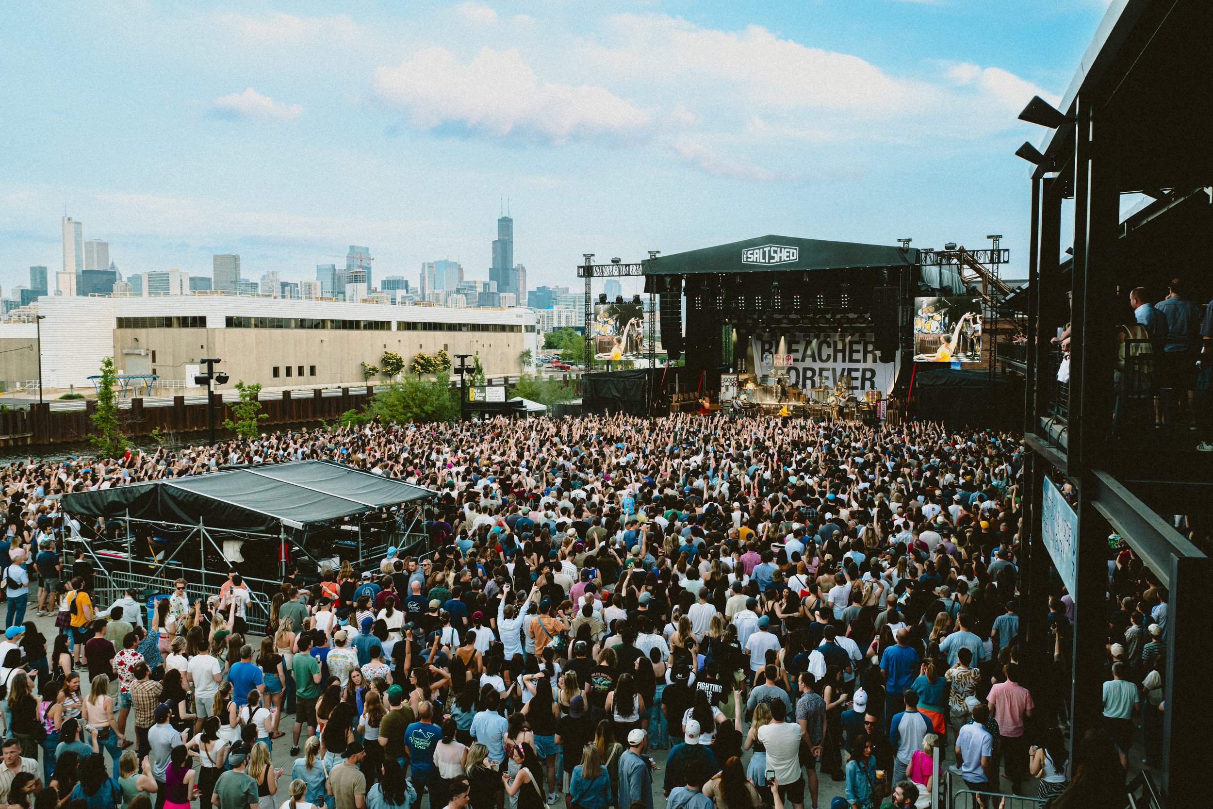 BLEACHERS-@ISABELELISEPHOTO-KINDACOOL-34.jpg