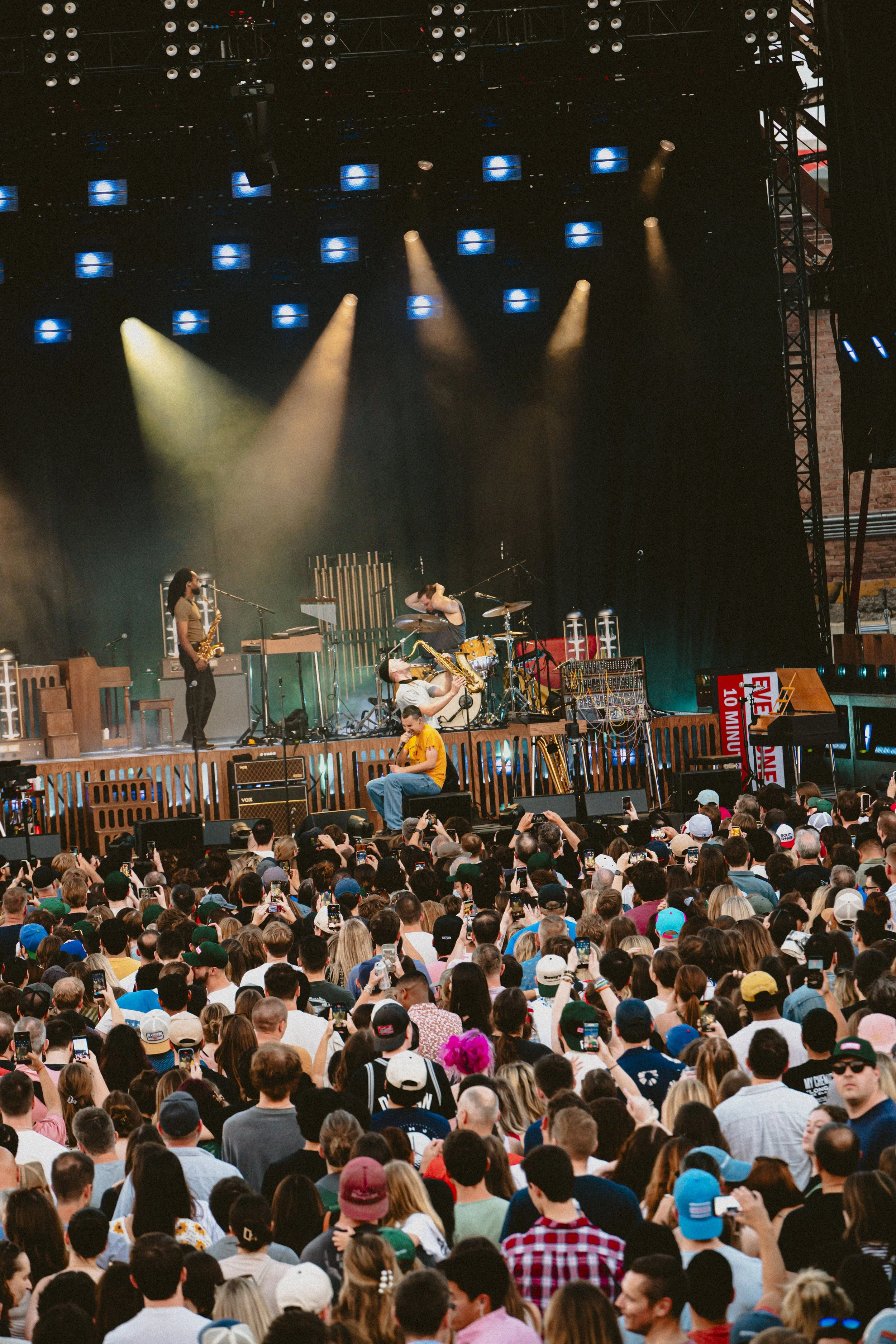 BLEACHERS-@ISABELELISEPHOTO-KINDACOOL-37.jpg