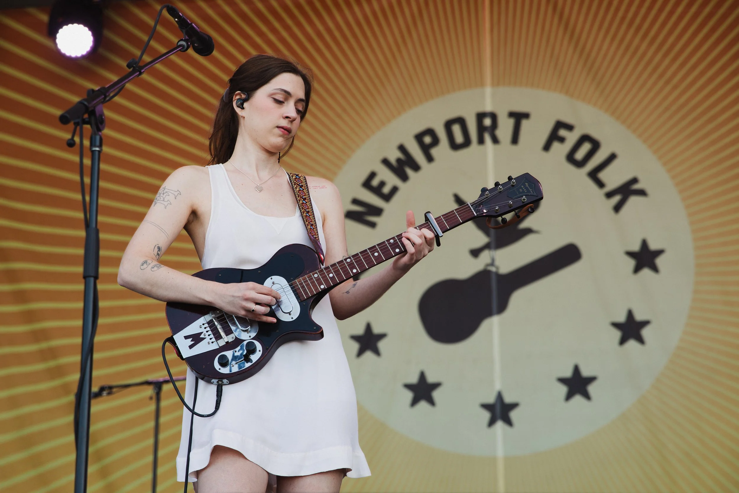 Lizzy McAlpine Shot by Taylor Gabrovic-15.jpg