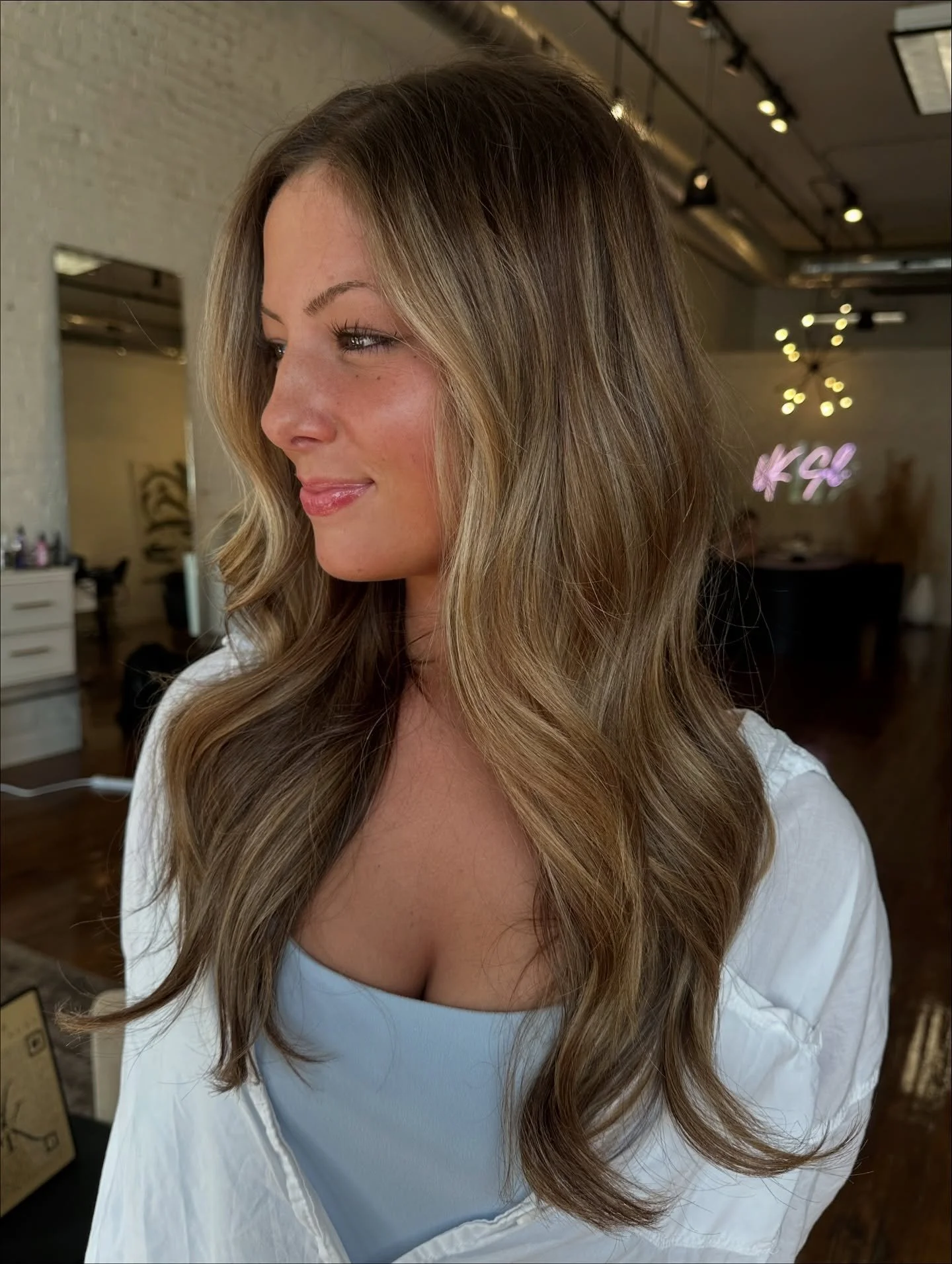 Inspo: Tate McRae π
Our pretty girl @zannie.hix @hair.by.zannie π
#chattanooga #chattanoogasalon #livedinhaircolor #bronde #hairgoals #prettyhair . . #southsidechattanooga #chattanoogastylist #chattanoogasalon #chattanoogahair #downtownchattanooga