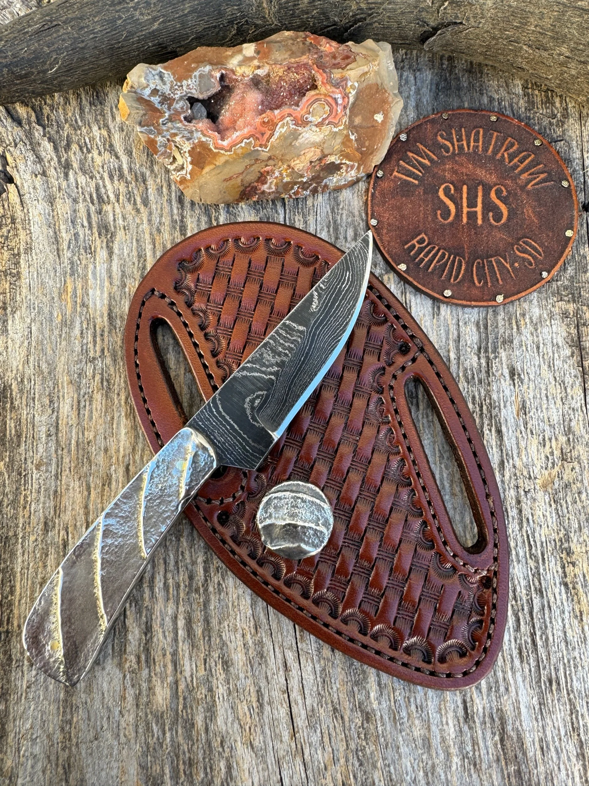 E628B089-D79C-4130-B9A2-CA281B03F7C5