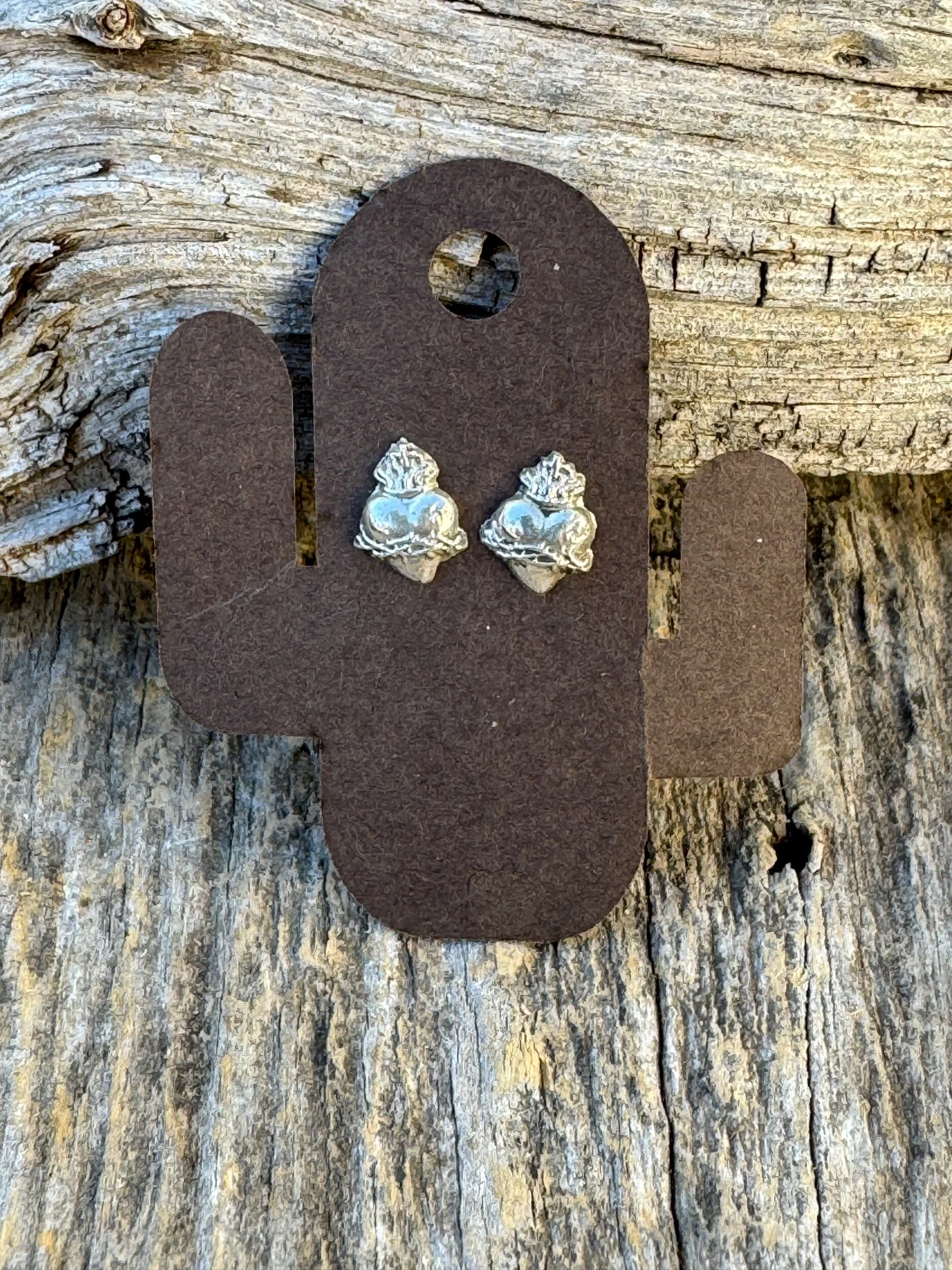 B75FA403-66A3-4B55-BEEA-7424D157BE3C