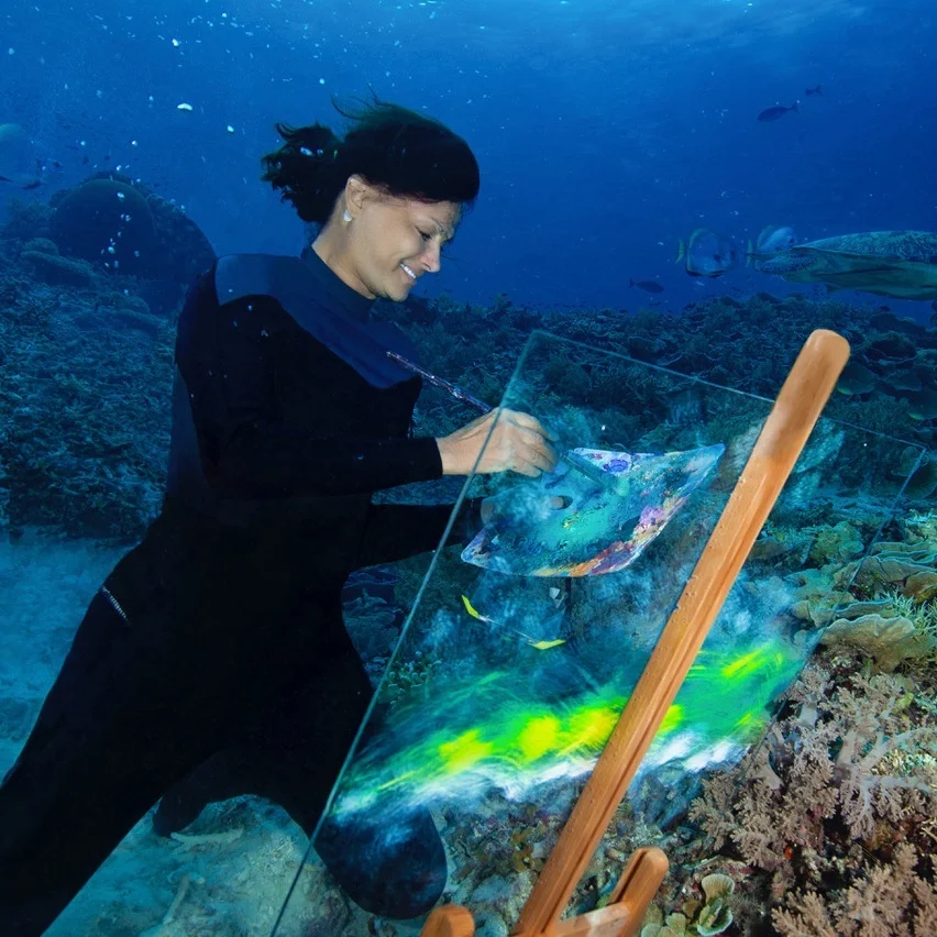 Arica%2Bunderwater%2Bpainting-1.jpg