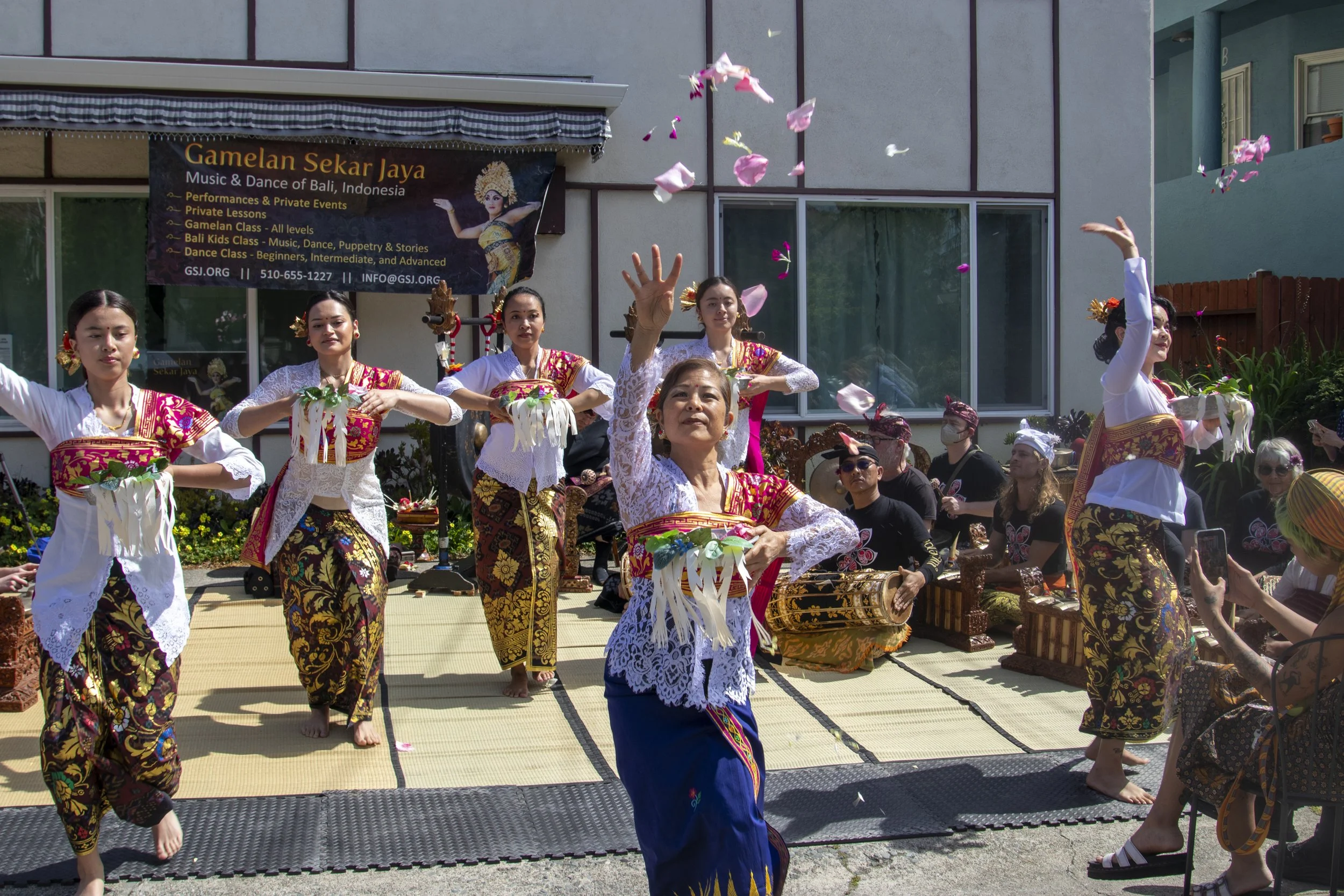 El Sobrante Library: Balinese Dance Performance and Workshop
