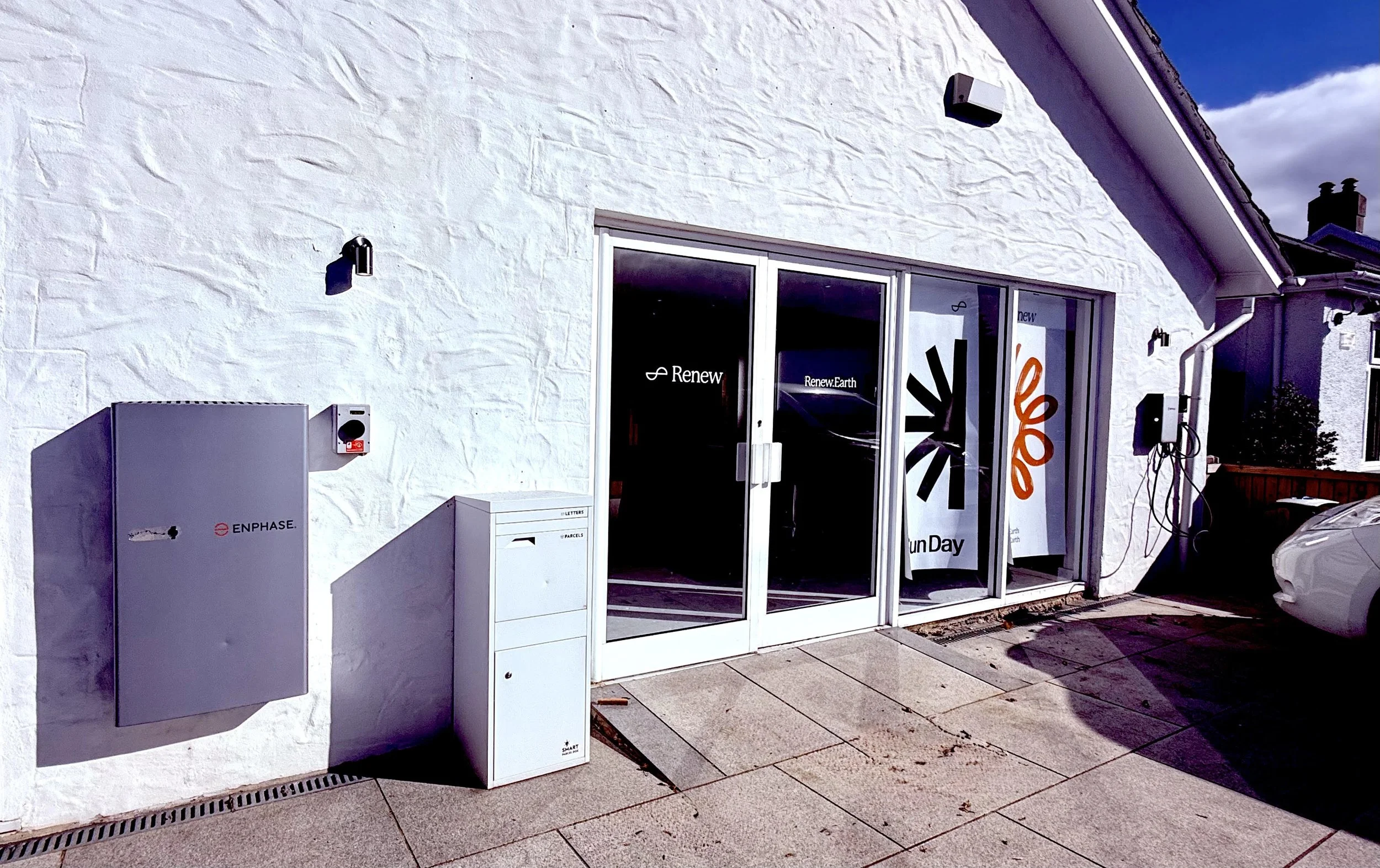 Showroom Front.jpg