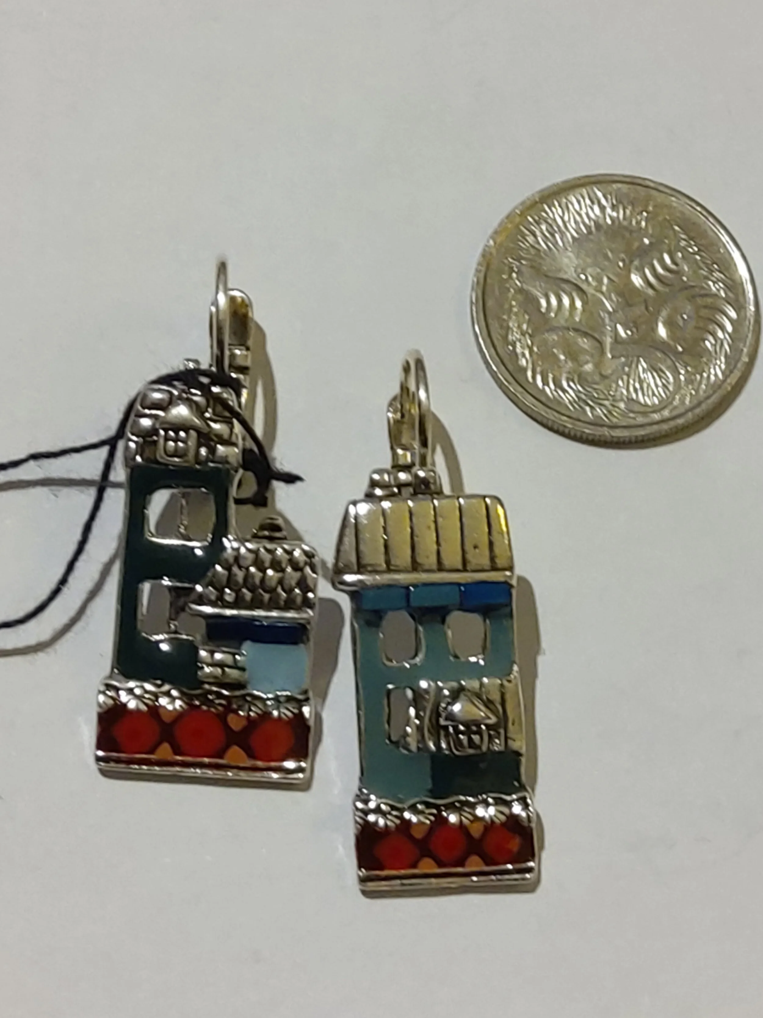 Taratata house earrings 