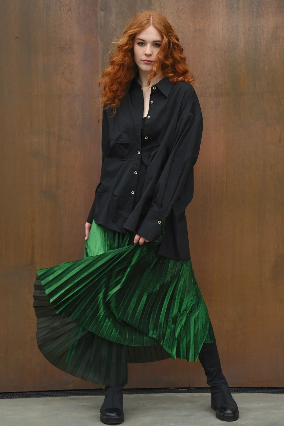 CTPF26_PLEAT-ING_TO_THE_EYE_FOREVER_LONG_SKIRT_CT3118-34_GREEN_1.jpg.webp