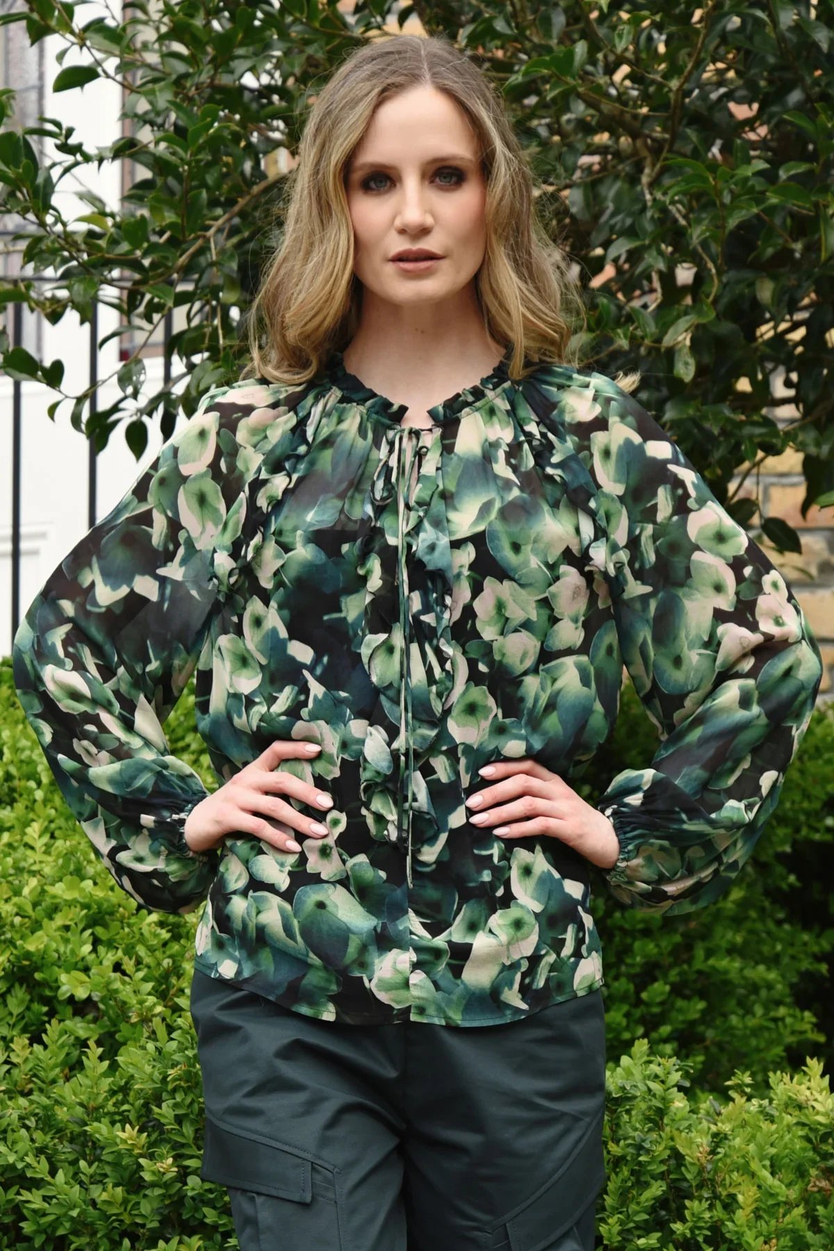 CTW26_GREEN_BETTER_DAYS_OPEN_SEASON_SHIRT_CT2590-15_GREEN_2.jpg.webp