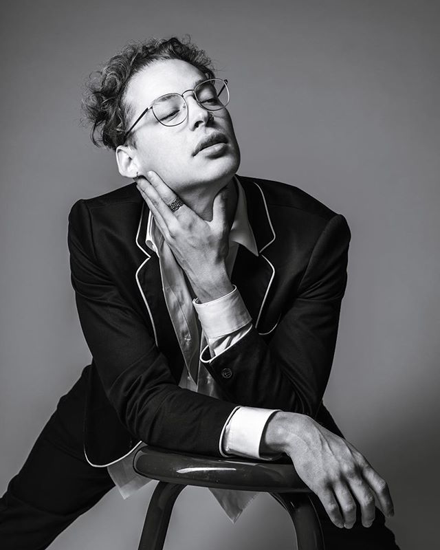Hey @gqstyle, meet @pashakopasov .
.
Not only is this guy a natural, he&rsquo;s also an artist. Go check out his work 🖤
.
.
.
.
#portraitphotographers #portraiture #azphotography #azphotographers #photographyportrait #studioportraits #studioportrait