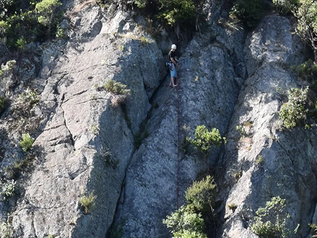 Rock Climbing 04.jpg