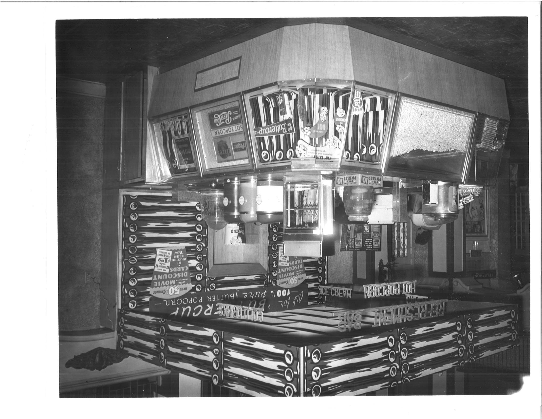 LOBBY CONCESSION STAND (1962)