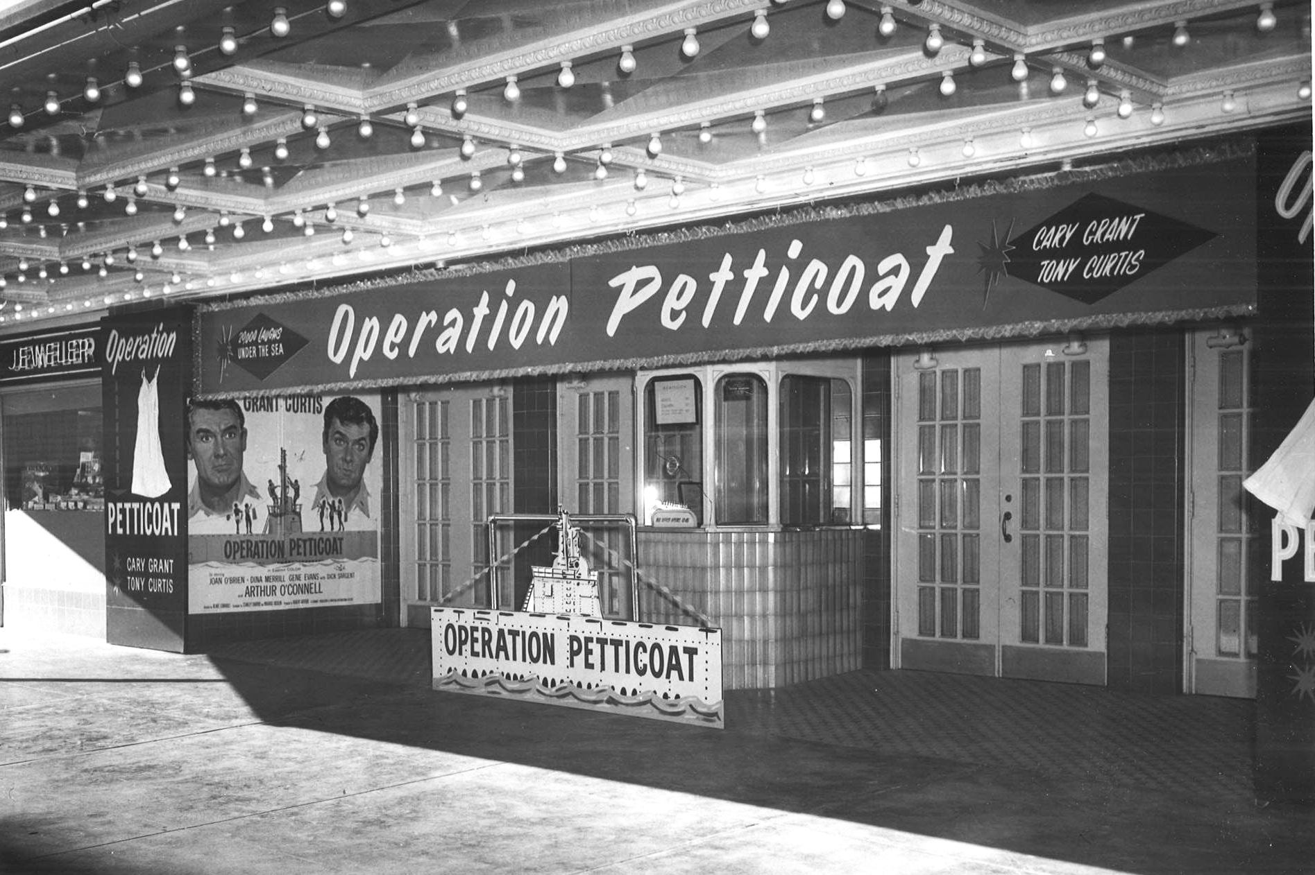OPERATION PETTICOAT (1959)